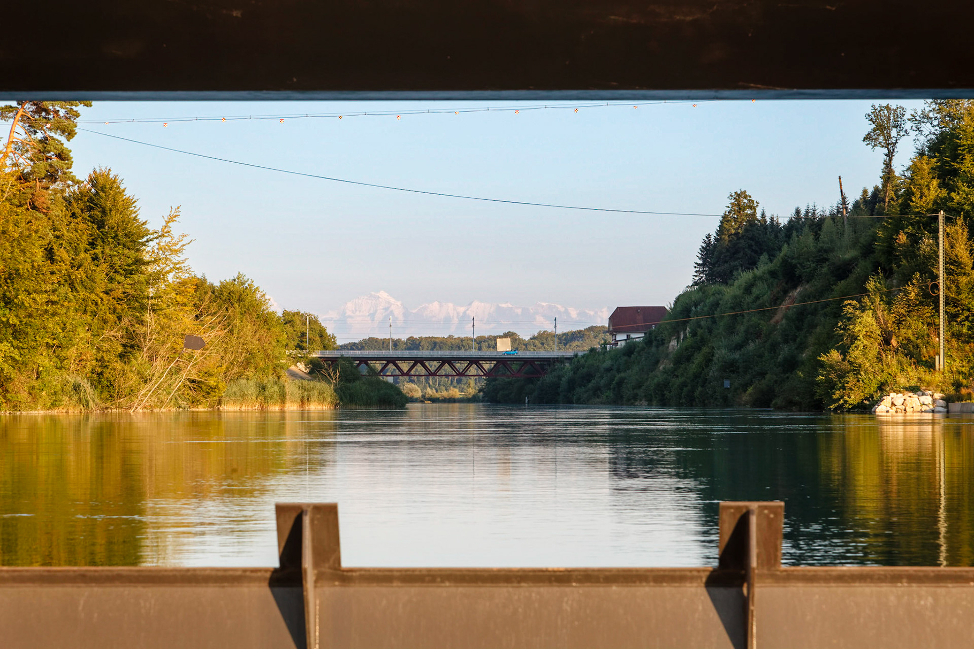 Aare-Hagneck canal (upper reservoir)