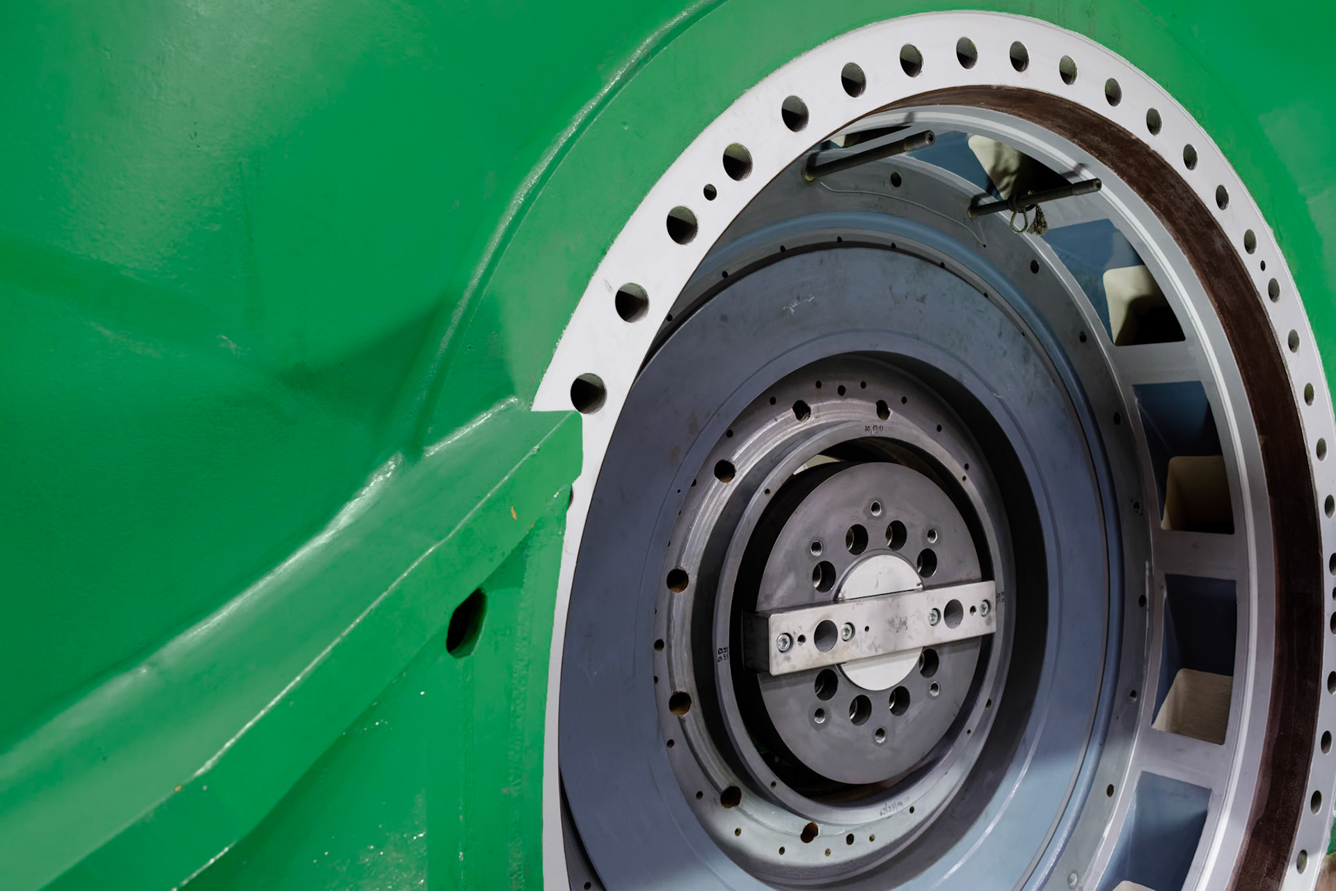 Turbine shaft without runner