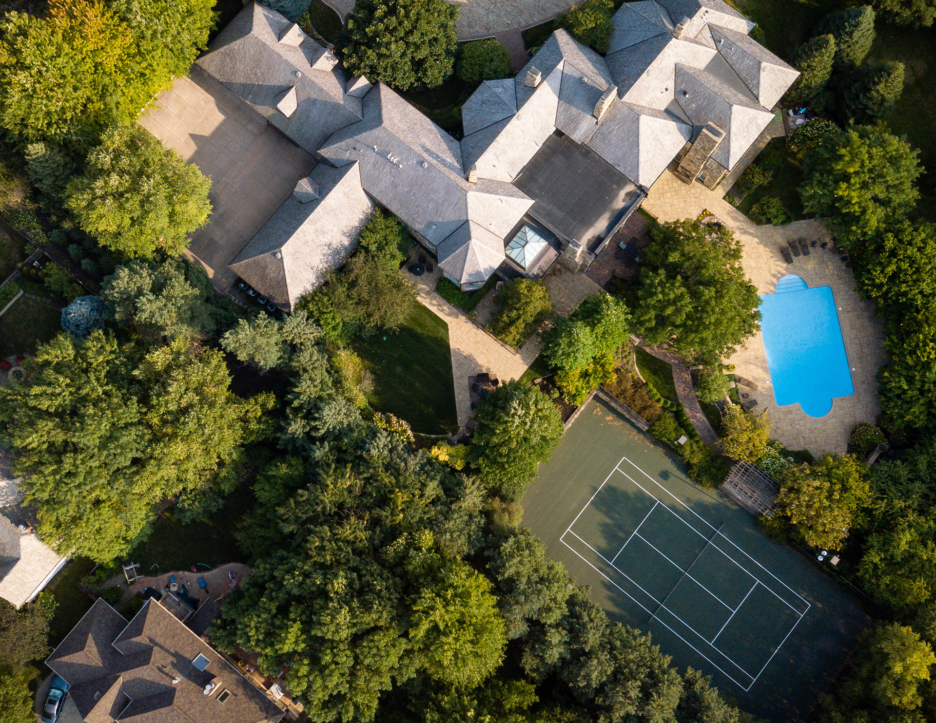Approximately fifteen miles westward lies West Omaha, the most affluent part of the city. Overwhelmingly populated by white residents, this geographic region is less densely populated and has a median household income $24,000 higher than the city average.