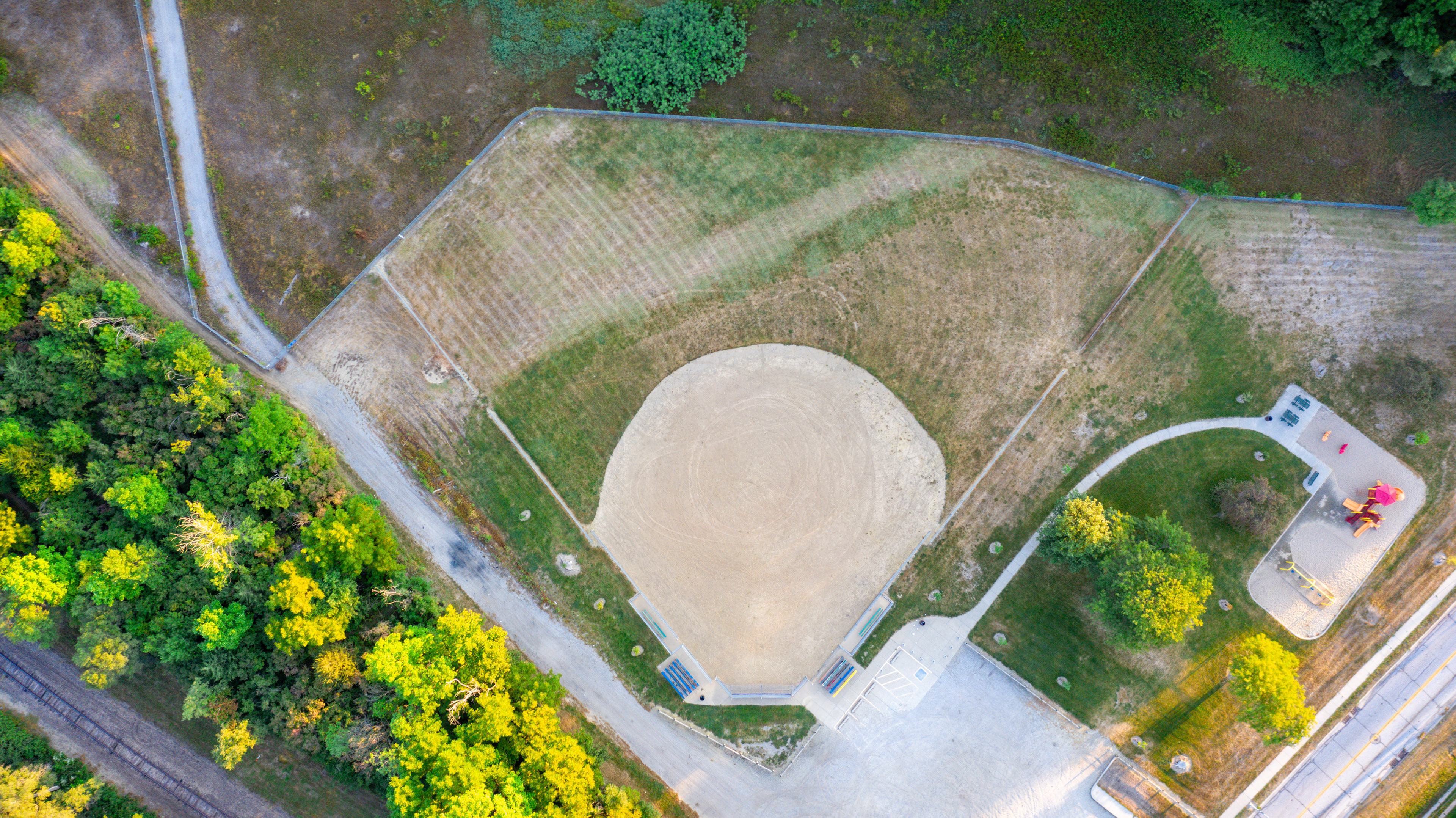 While basketball courts are the most common form of outdoor recreational facilities in North Omaha, one can find a few baseball fields and tennis courts as well.