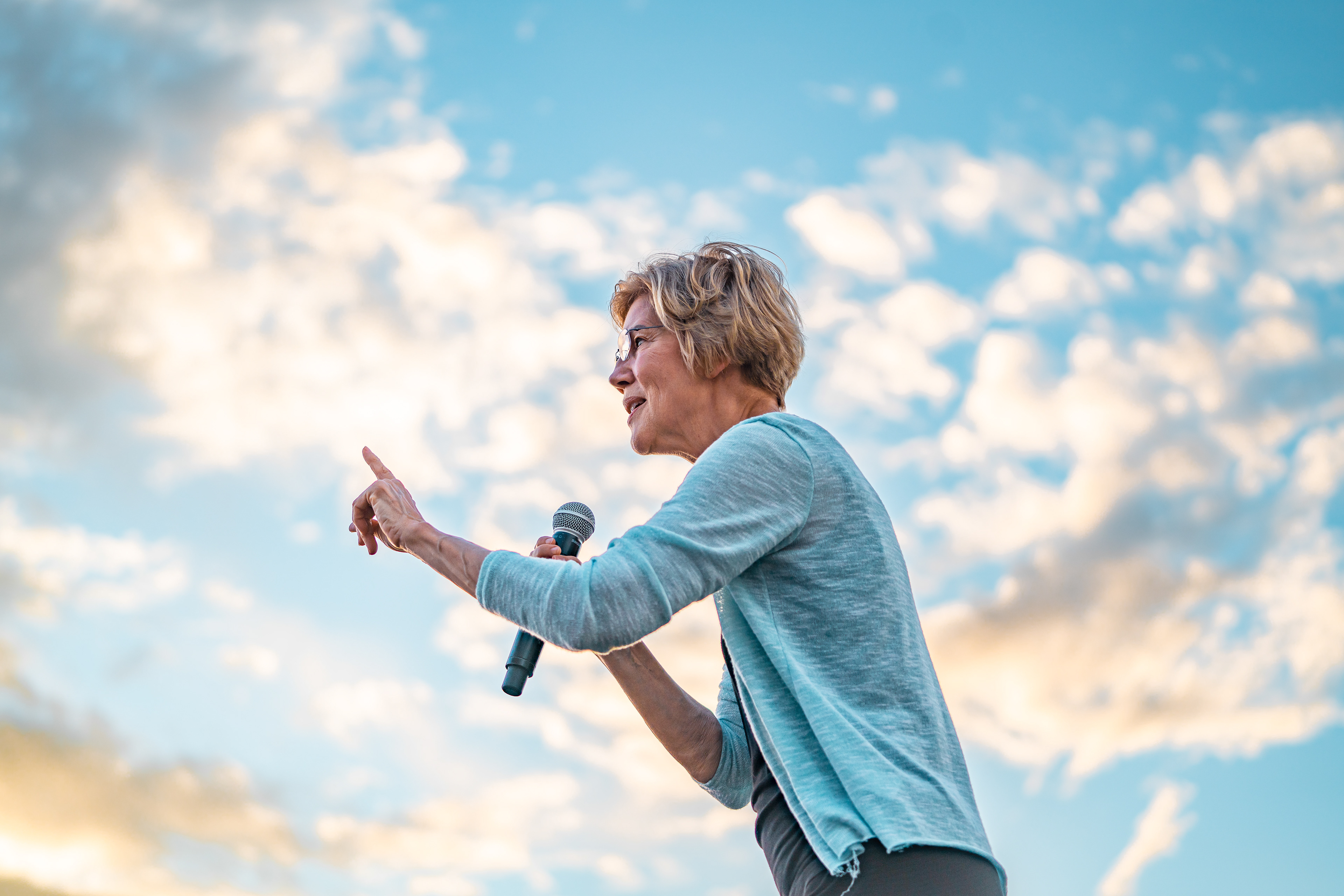 Senator Elizabeth Warren discusses her plan to minimize student debt during a town hall event on September 10, 2019 at Auditorium Shores in Austin, Texas.
