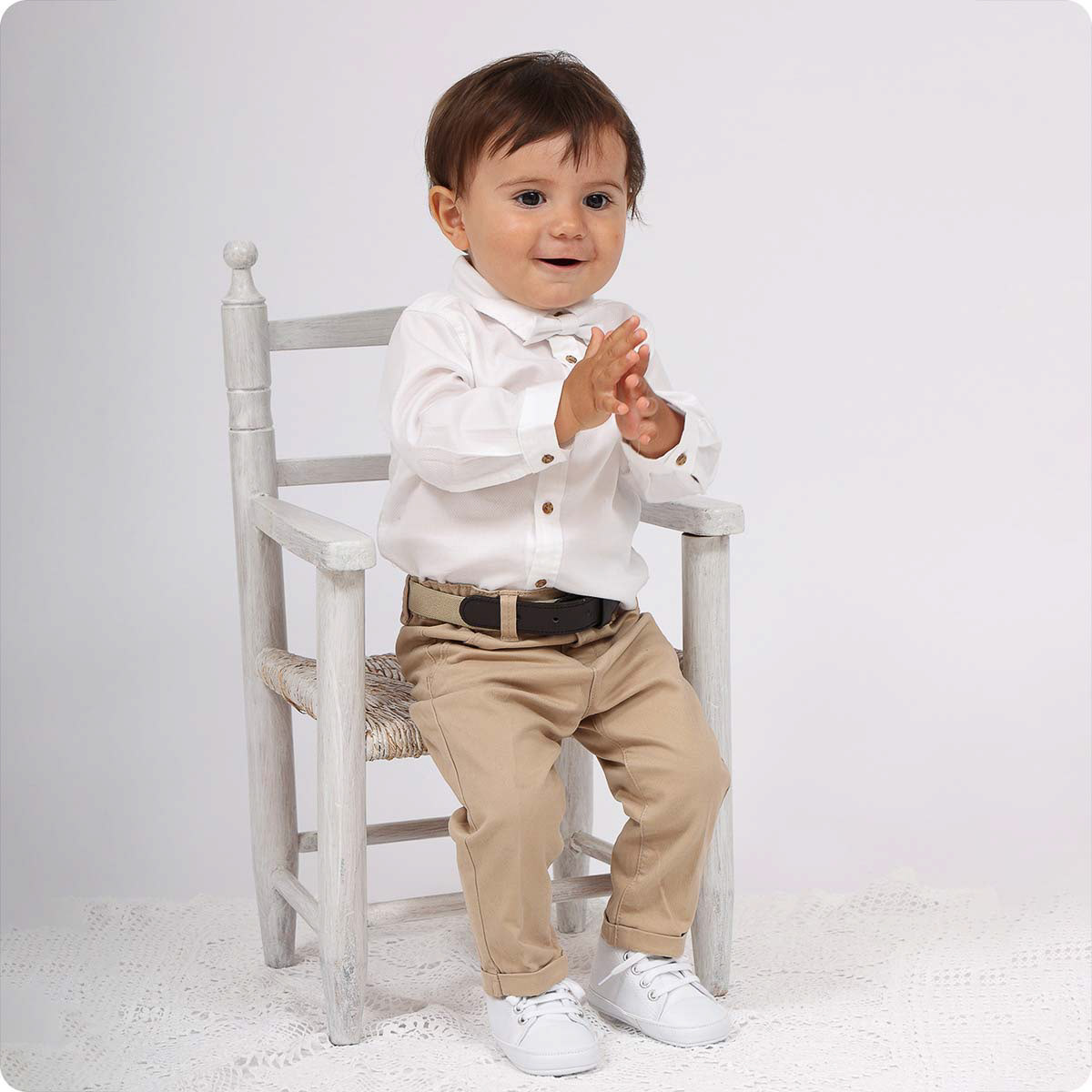 Shooting photo un an Sarthe par photographe grand bébé Le Mans