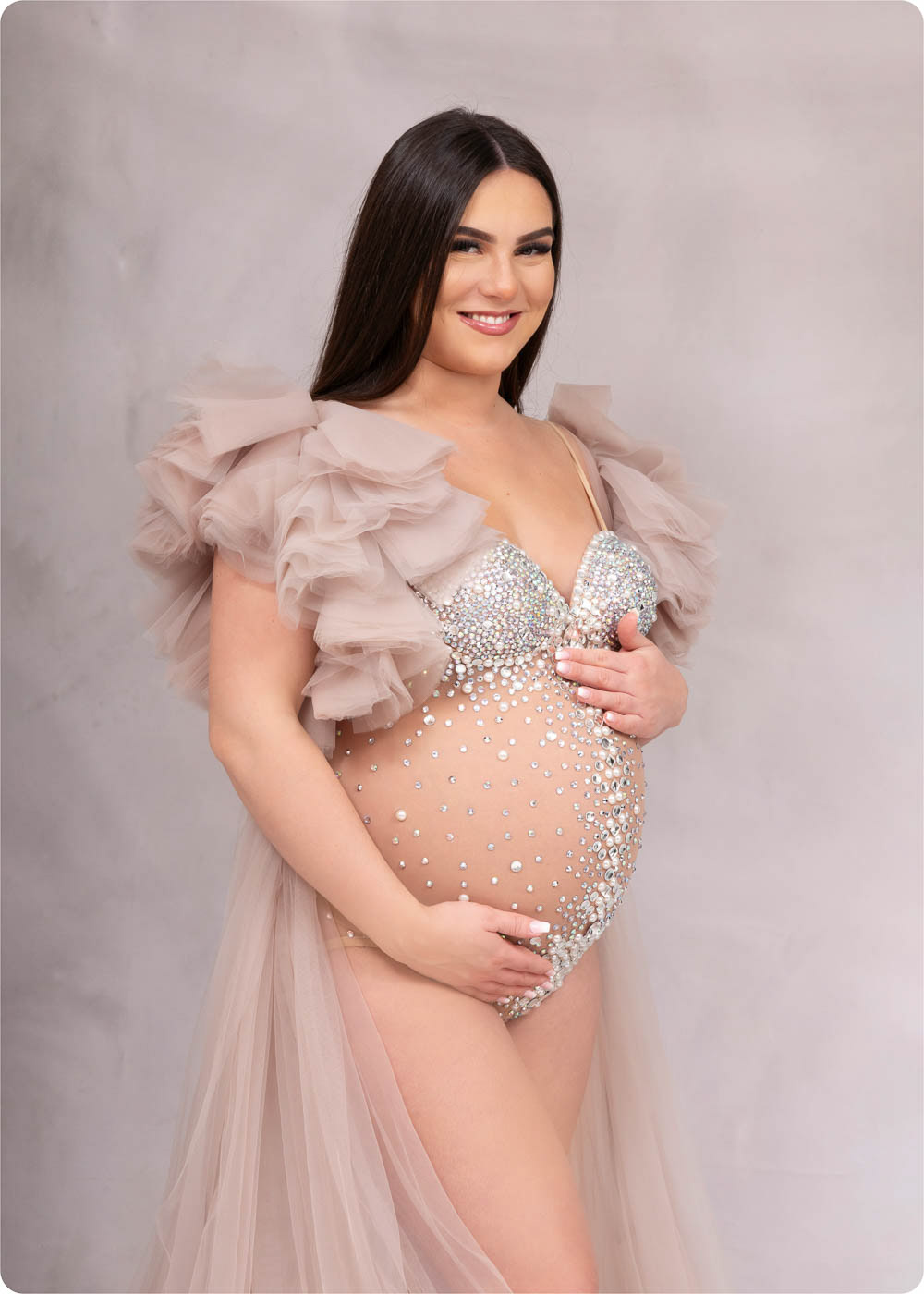 Séance photo femme enceinte à Savigné l’Évêque par photographe grossesse près de Sargé lès le Mans