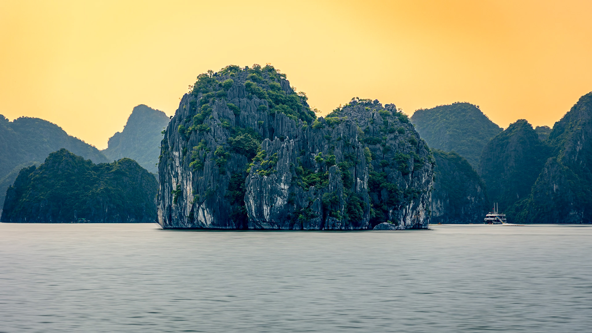 Cát Bà Island
