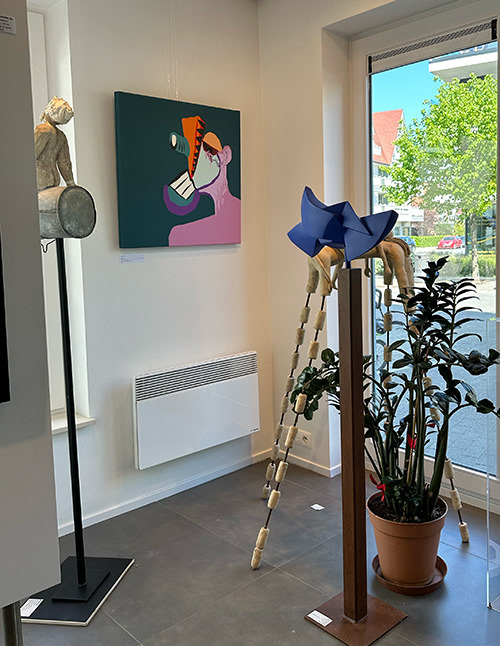 Limitede Edition on canvas 70/70 available at YESARTSTORE, Sint-Idesbald, Belgium