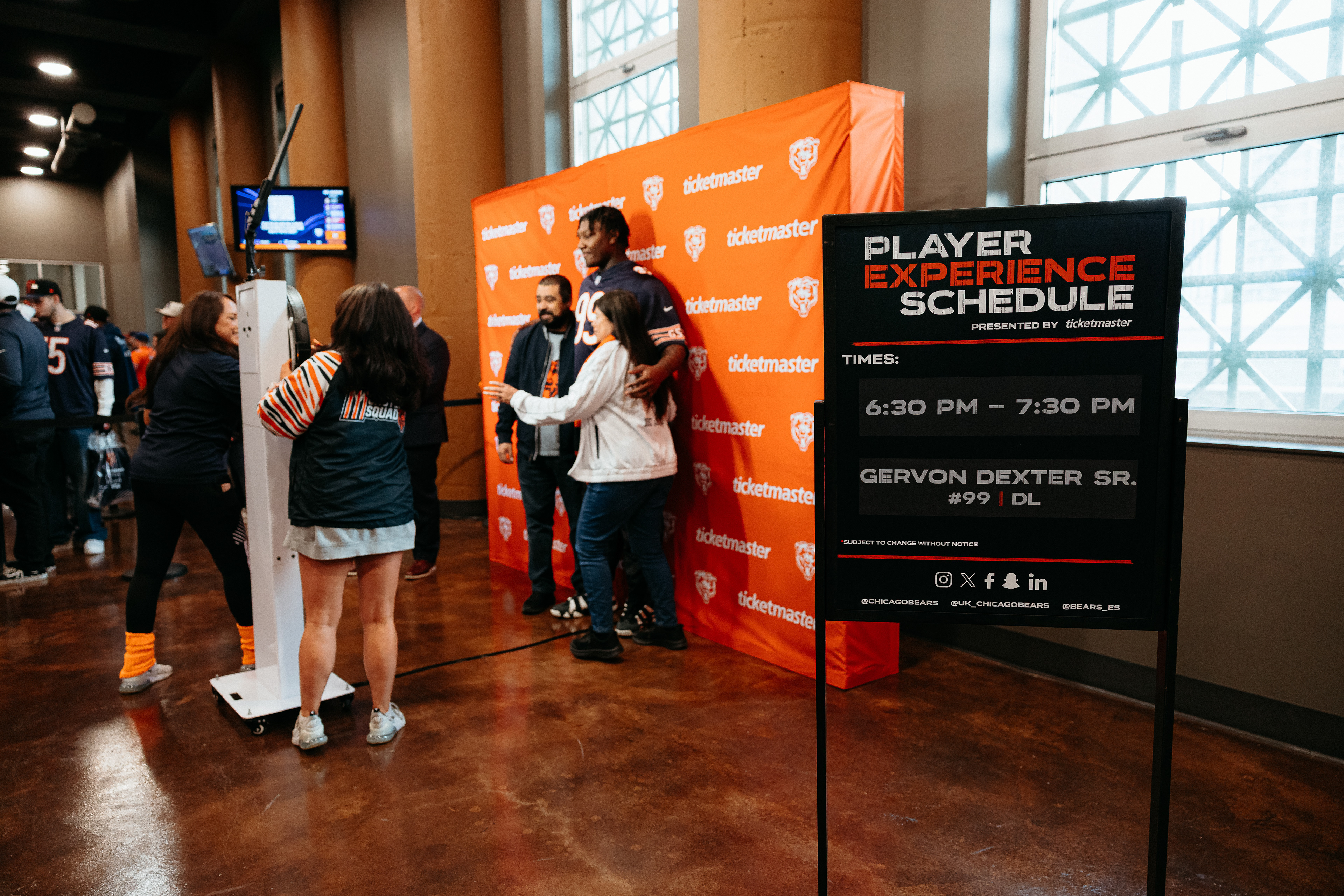 Player Experience Signage