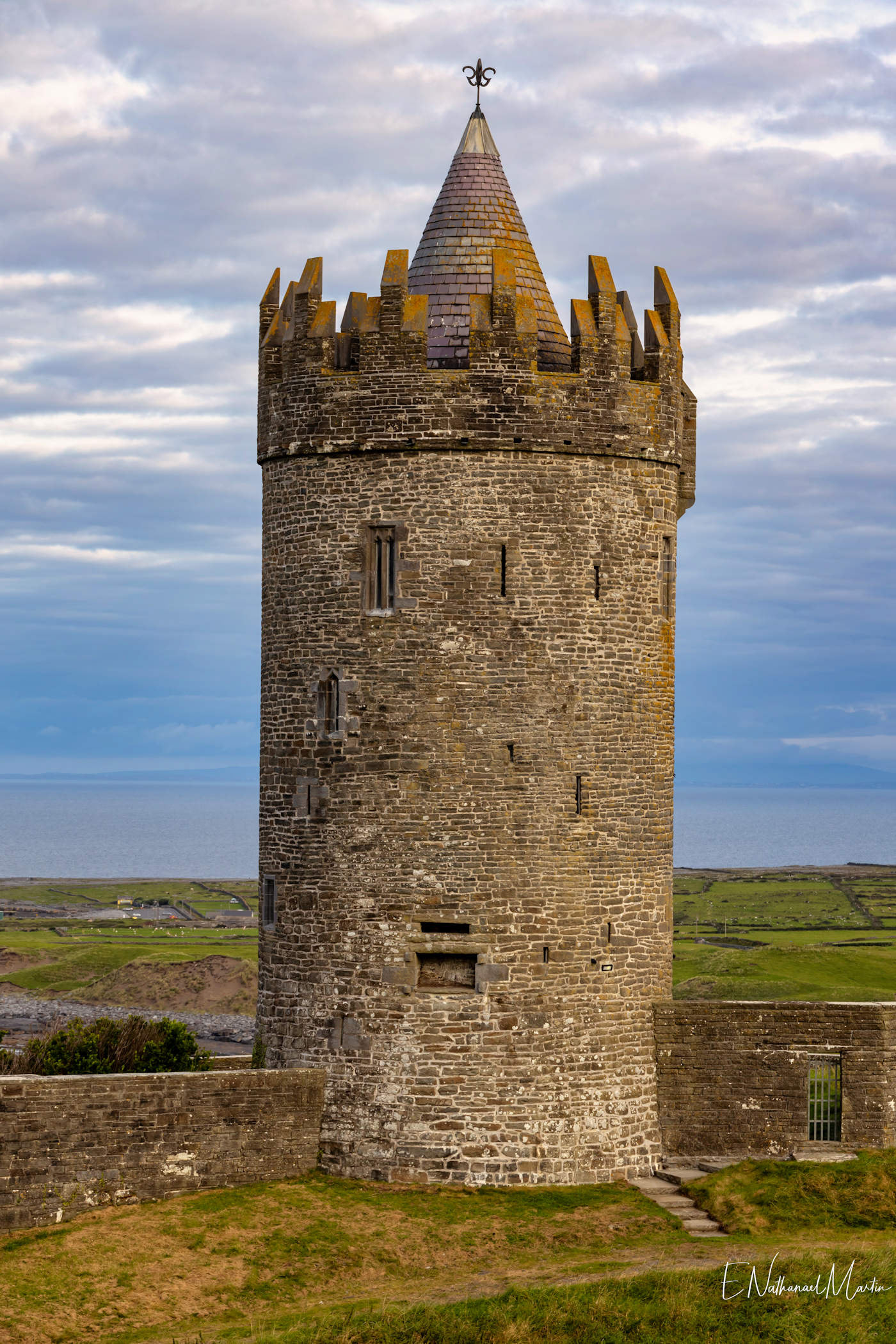 Doonagore Castle