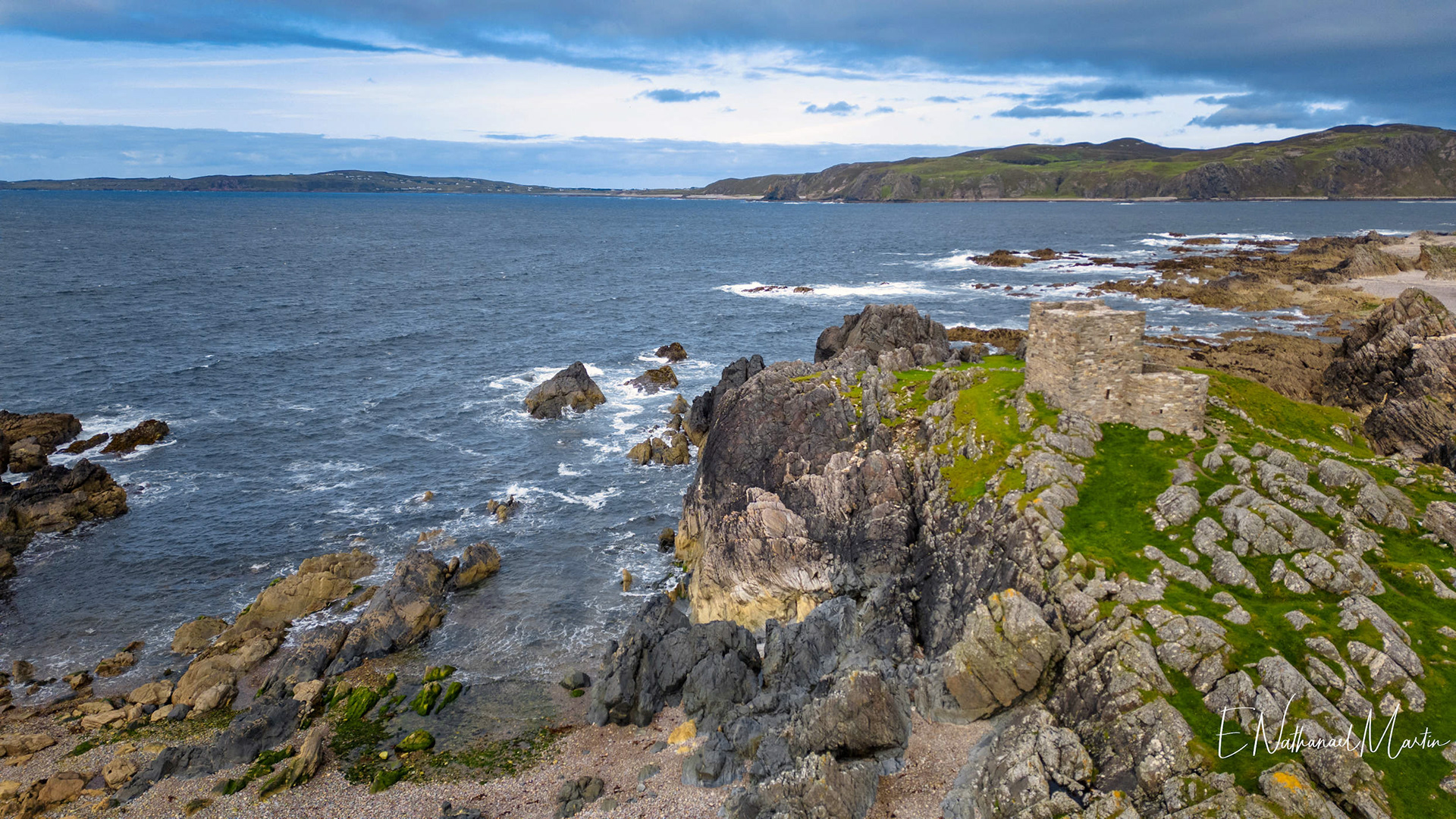 Carrickabraghy Castle