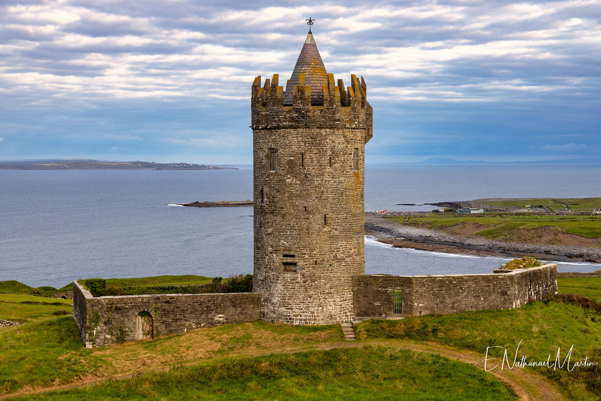 Doonagore Castle