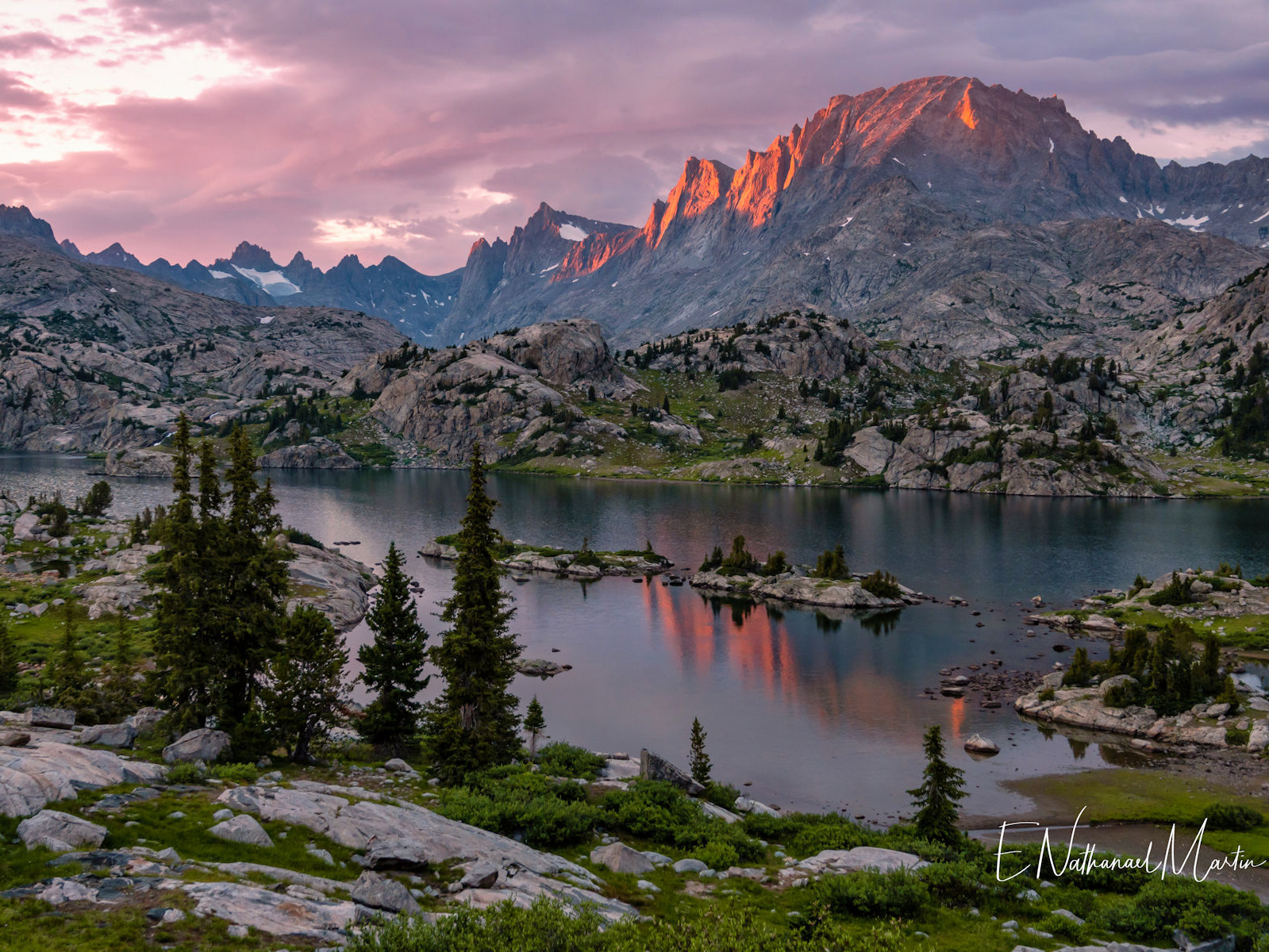 Fremont Peak, Wind River Range, Wyoming [OC][7672x5115] : r/EarthPorn