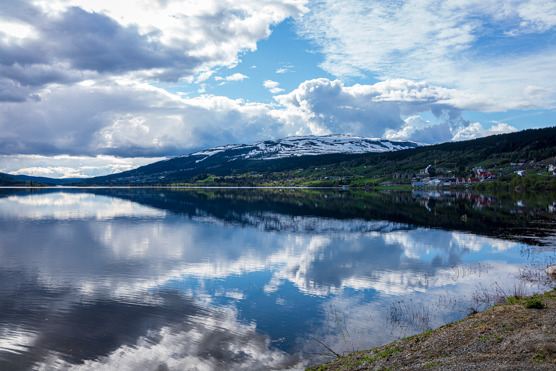 Åresjön och Mullfjället
