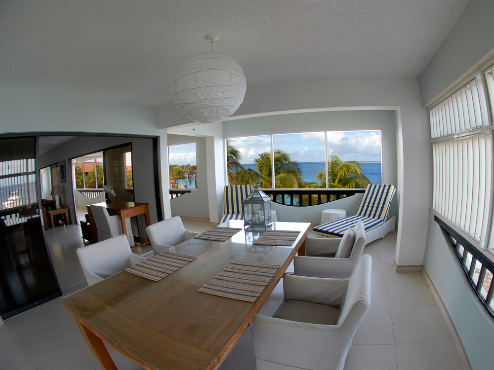 Bonaire Blue Zone @ Sand Dollar dining area
