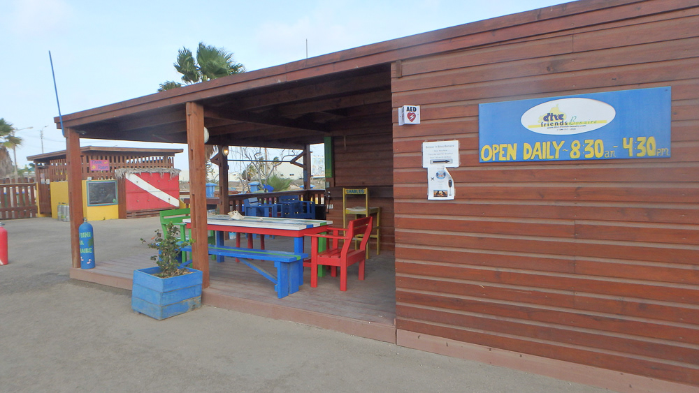 Bonaire - Sand Dollar Dive Shop