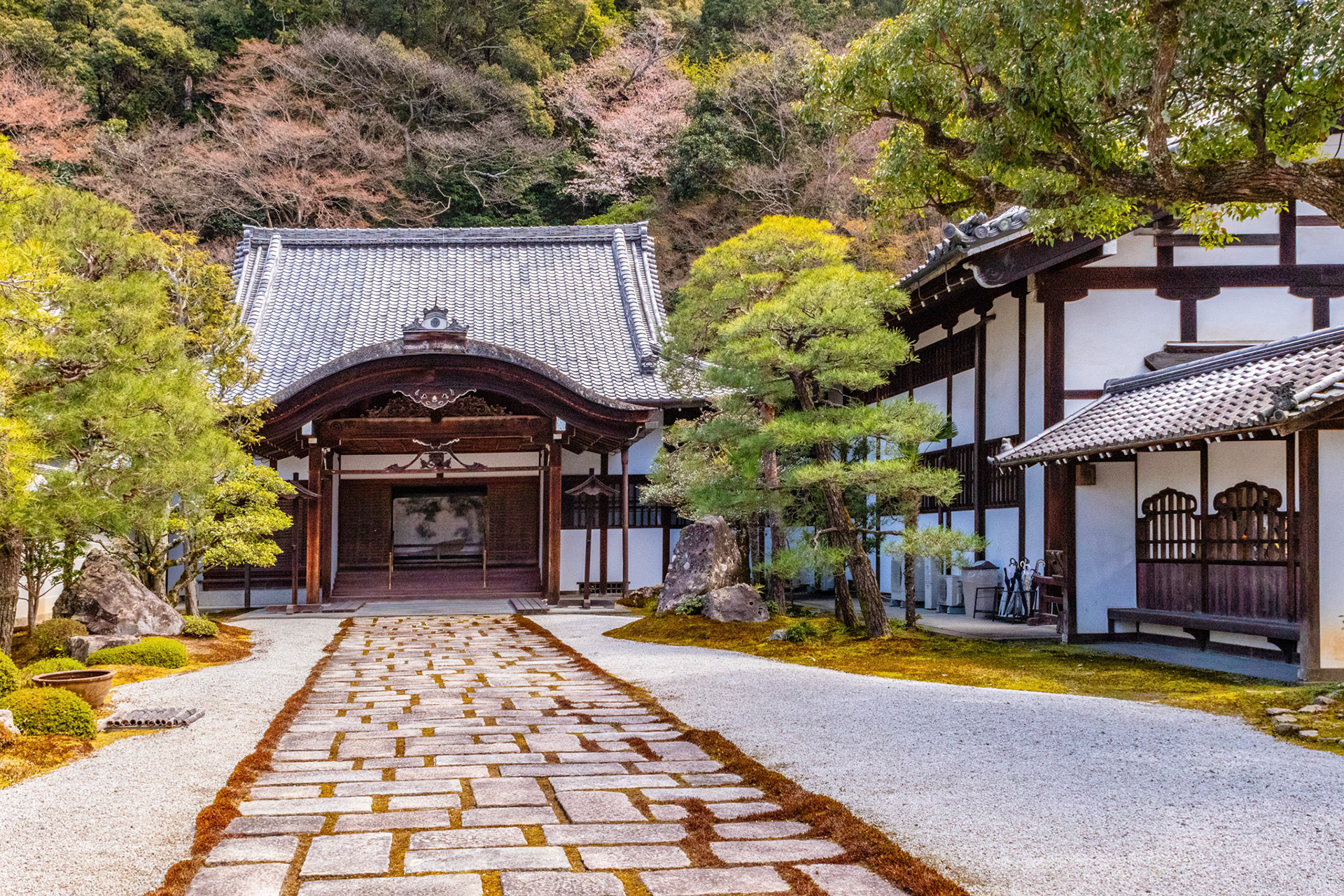 Nanzen-ji Temple at the end of the Philosopher's Path Kyoto