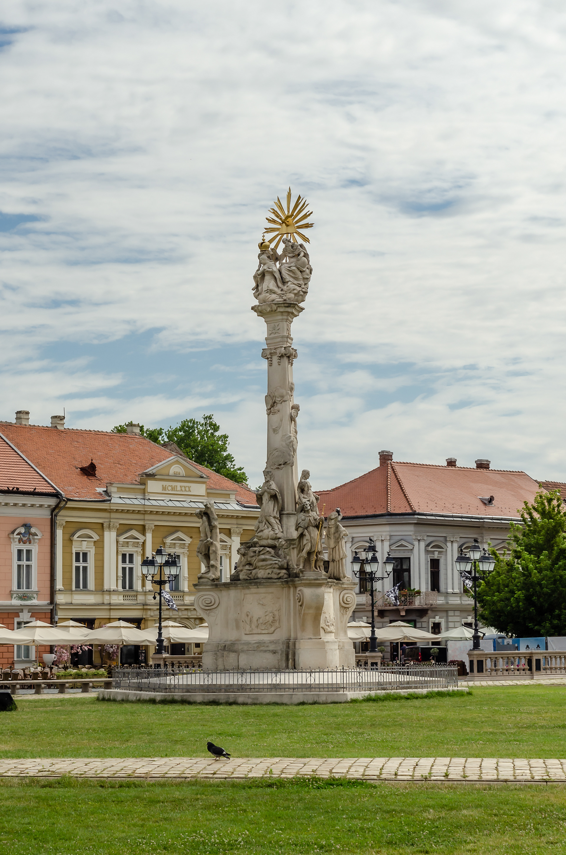 Piața Unirii: Dreifaltigkeitssäule