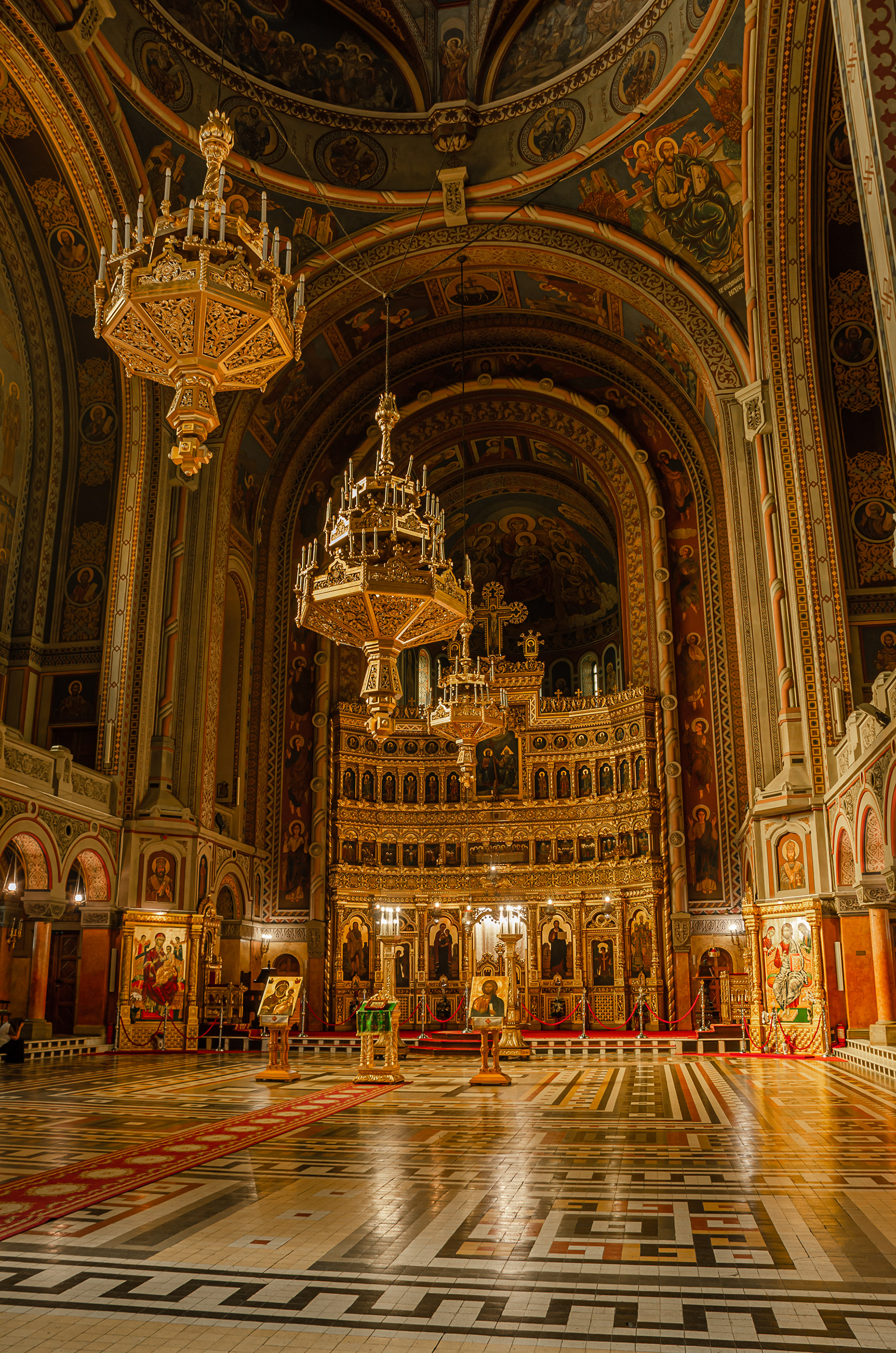 Rumänisch-orthodoxe Kathedrale der drei Hierarchen innen