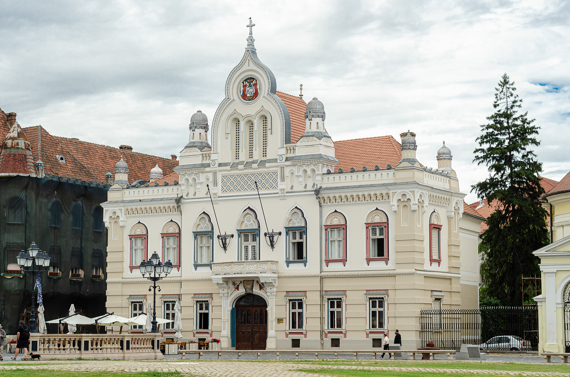 Das serbisch-orthodoxe Vikariat, Piața Unirii