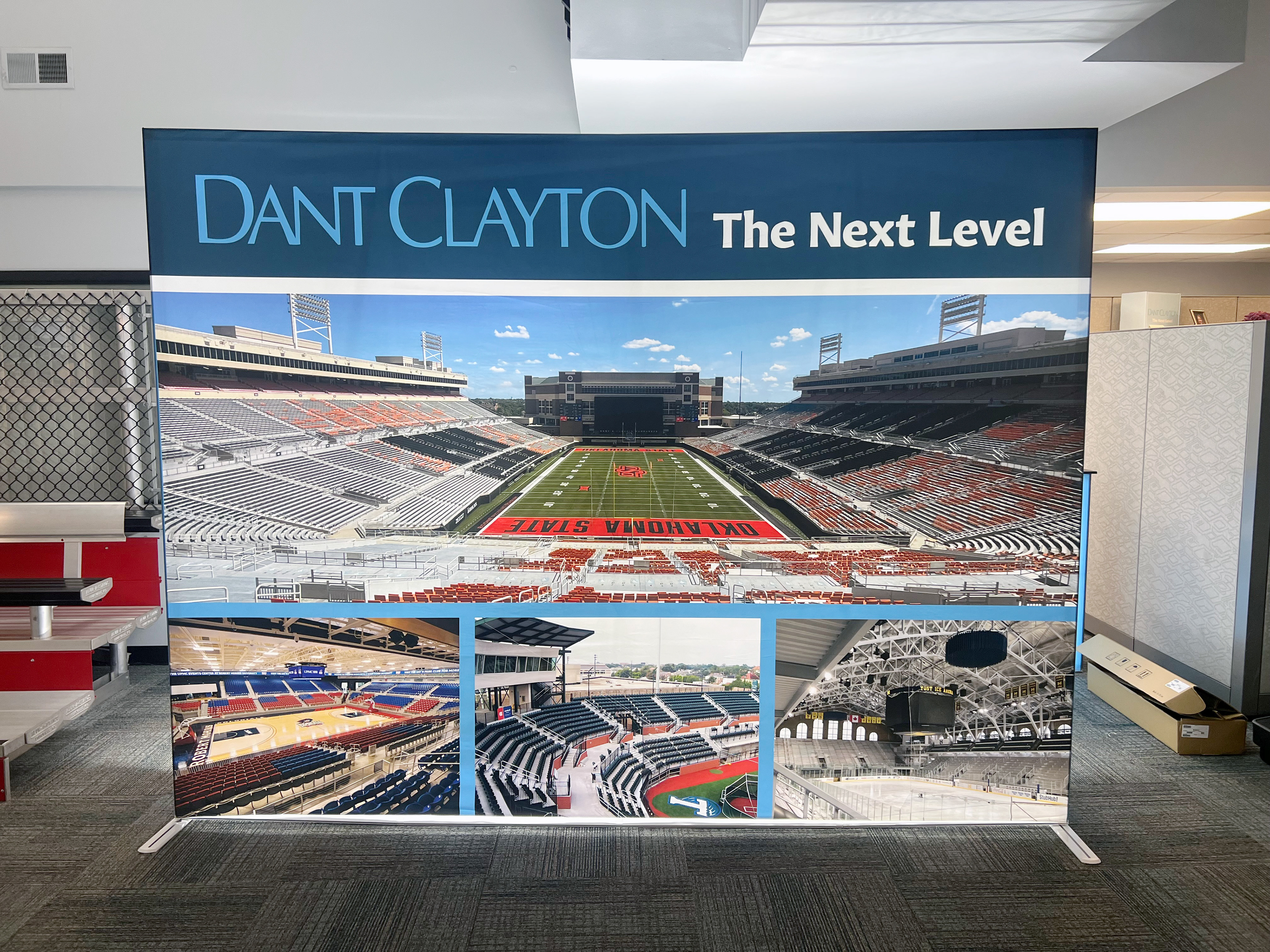 10ft Backlit Backwall 1