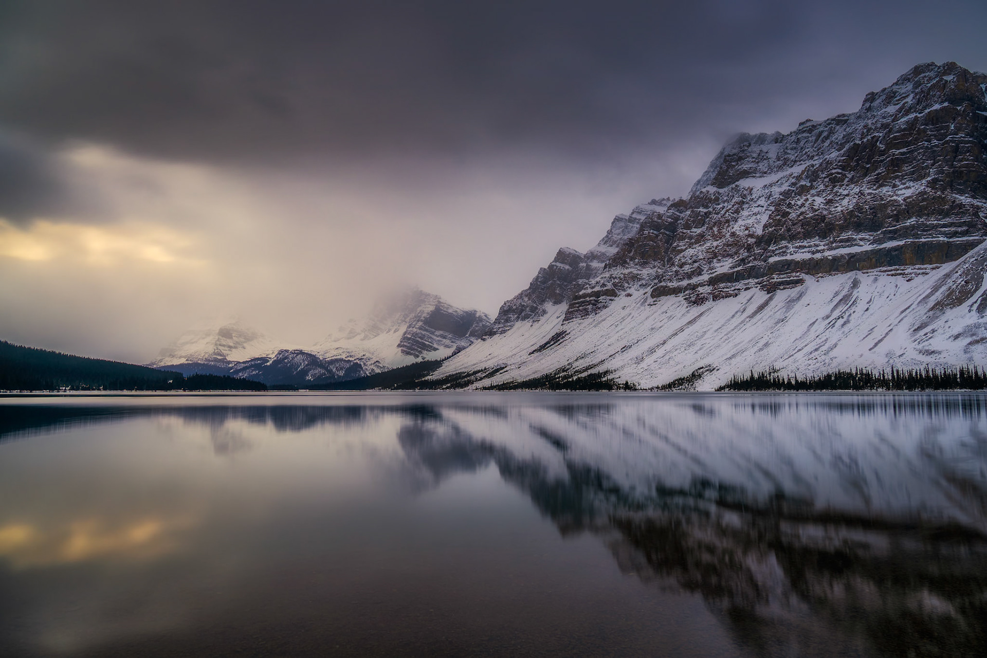 Bow Lake - Canada