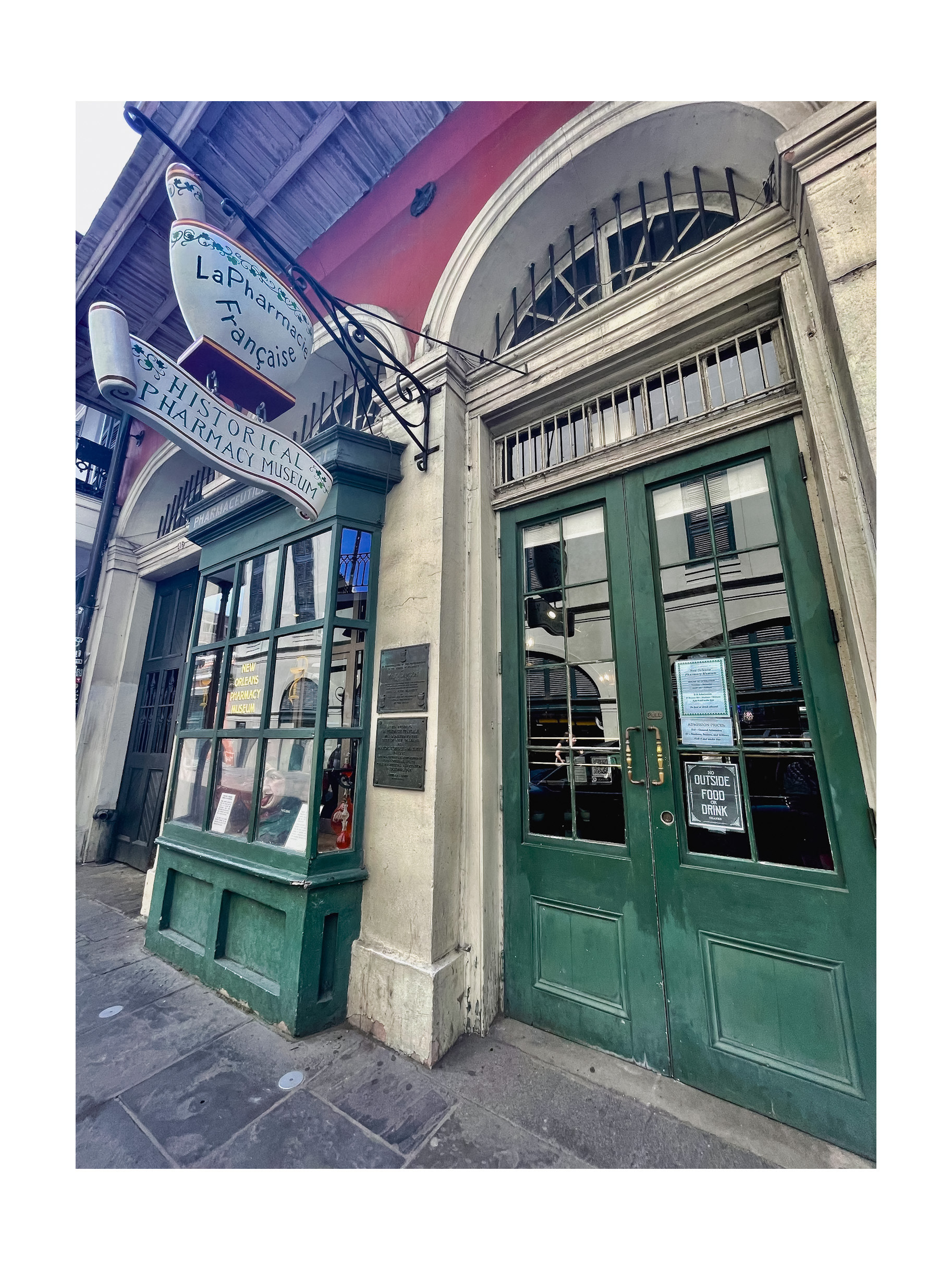 La Pharmacie Française 