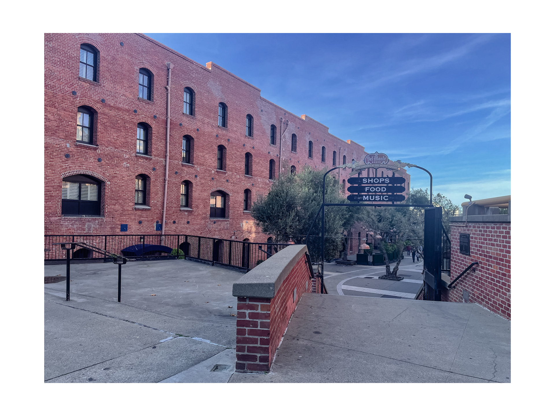 The Cannery/Ghiradelli Square