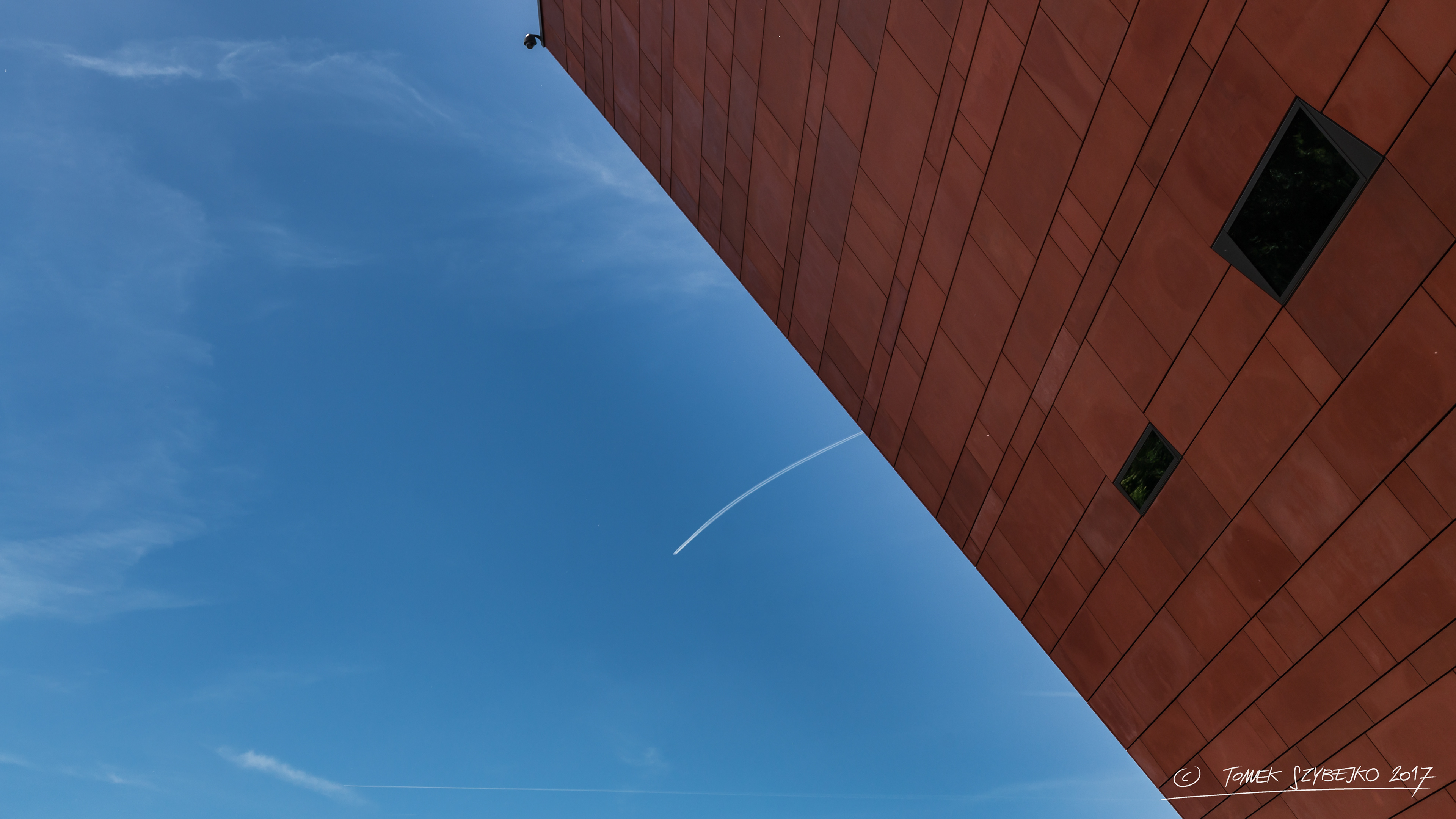 Zdjęcia Muzeum II-wojny światowej w Gdańsku