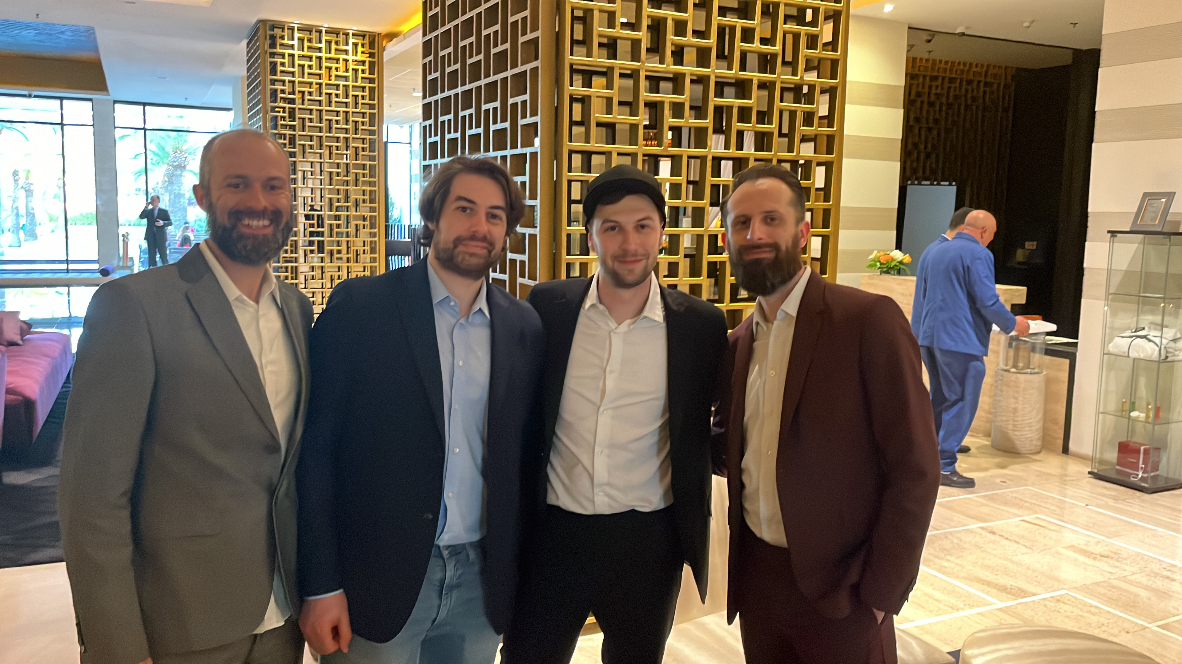 The "Italians" were well represented. Elia Bonetti, Mario DelPennino, Roberto Poggi, & Stefano Landini, heading out on the town.