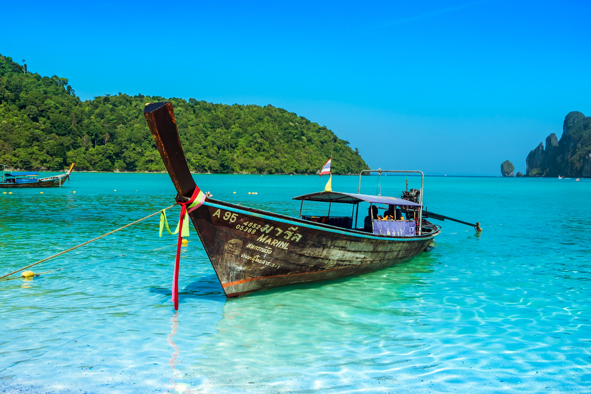 Phi phi island