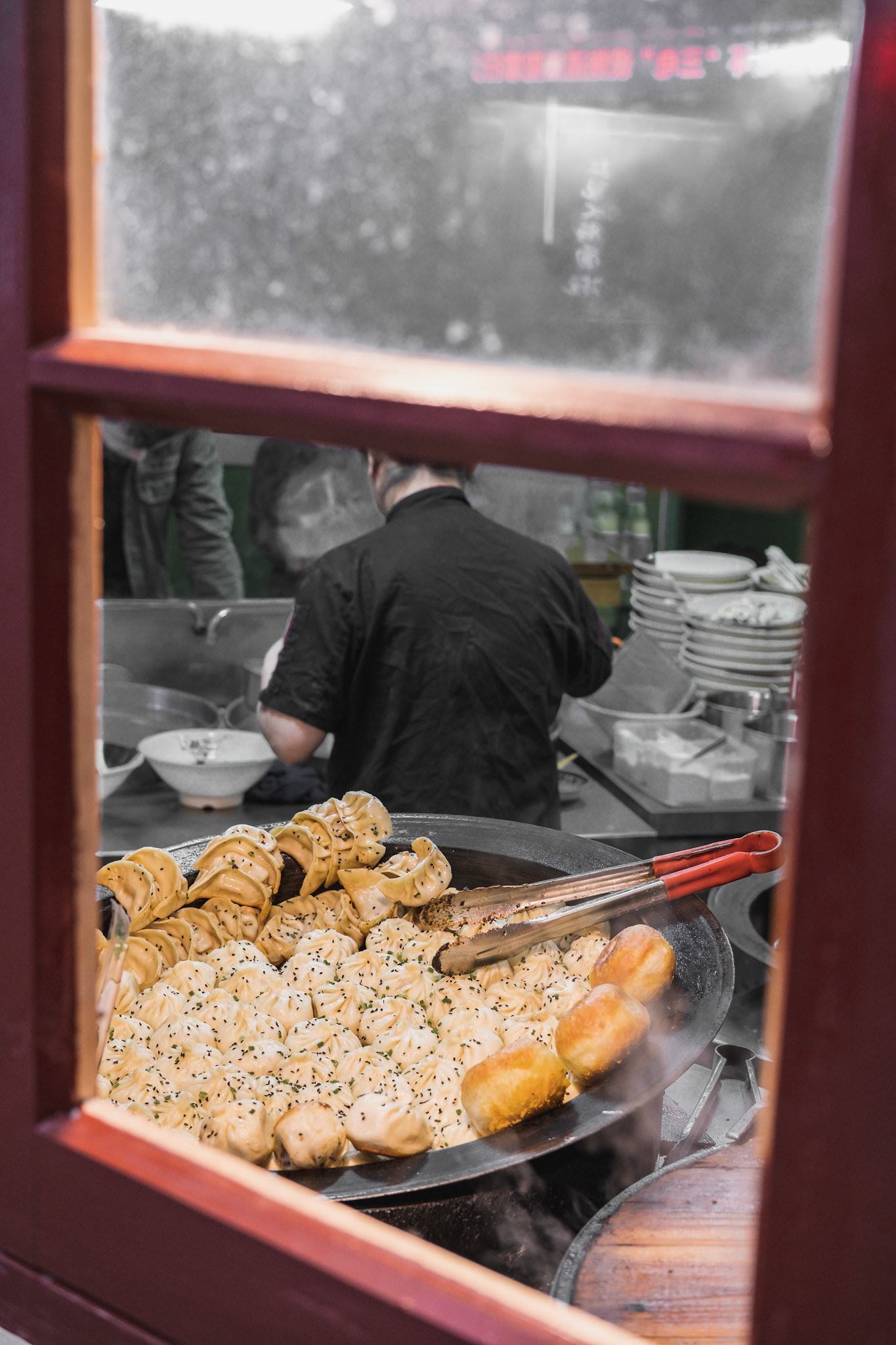 Sheng Jiao Bao Shanghai snack 
