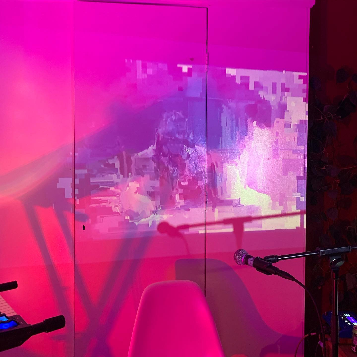 Visuals for Pauwel