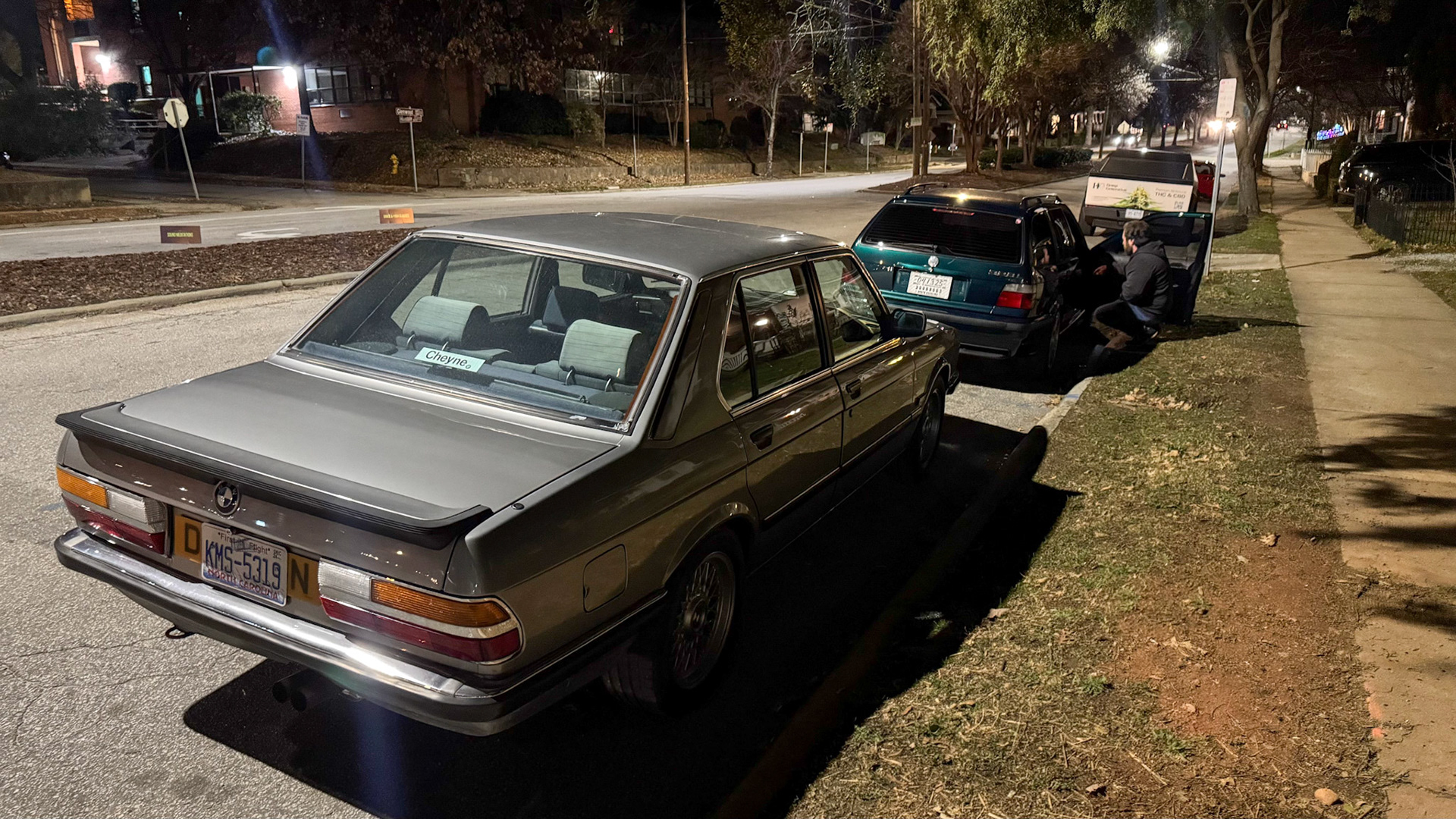 Chances of two old RHD BMWs at the same dinner: 100%