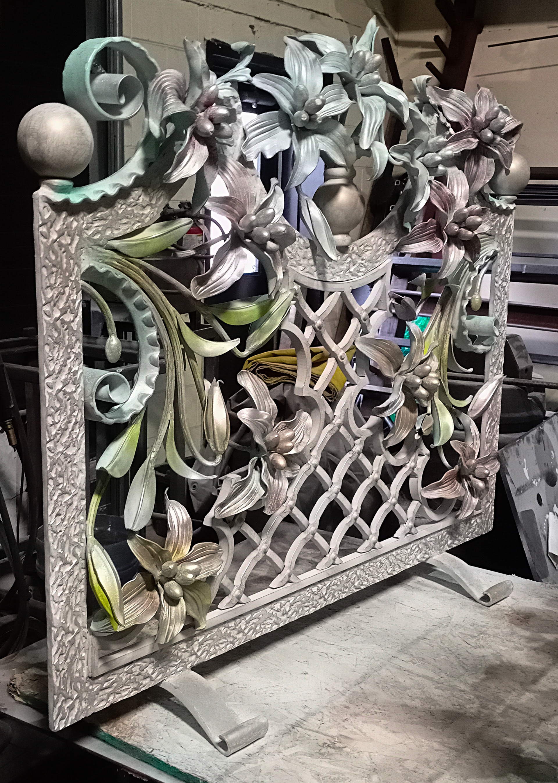 Fireplace grates, by O. Tyndyk and O. Shishkin, Hamilton, Canada, 2023