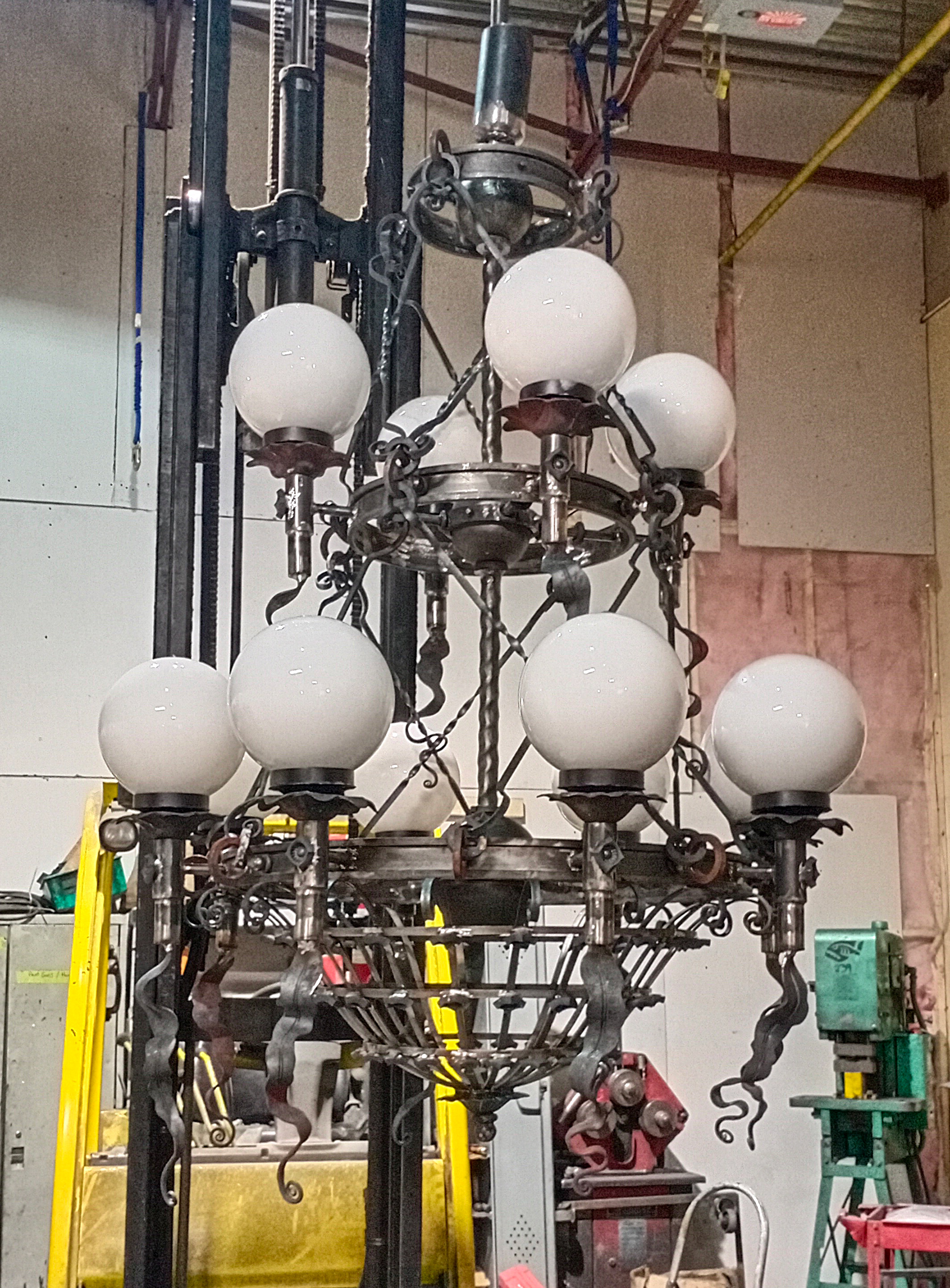 Lamp, by O. Tyndyk and O. Shishkin, Brantford, Canada