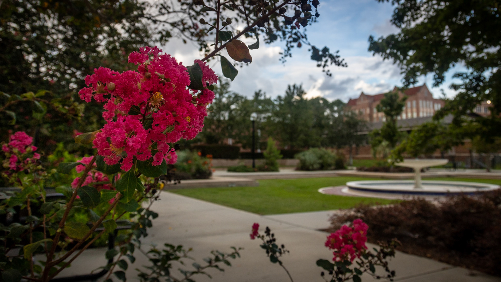 FSU Physics Fountain