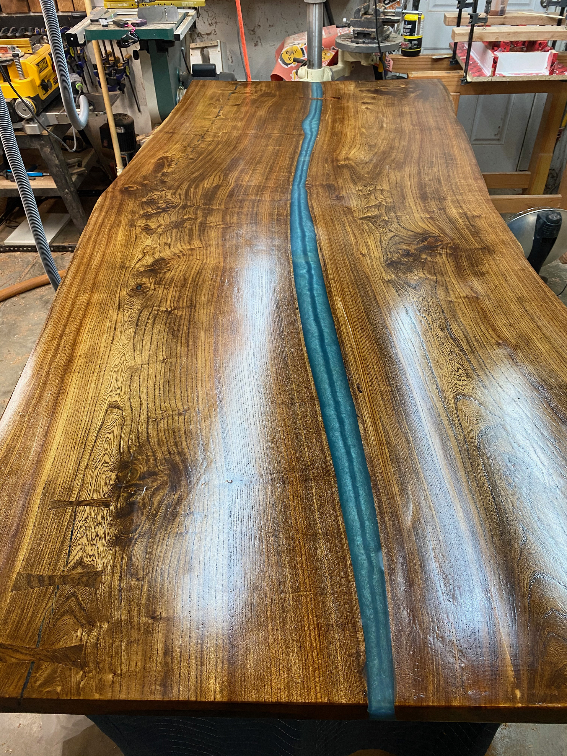 Resin/Elm River Table '20