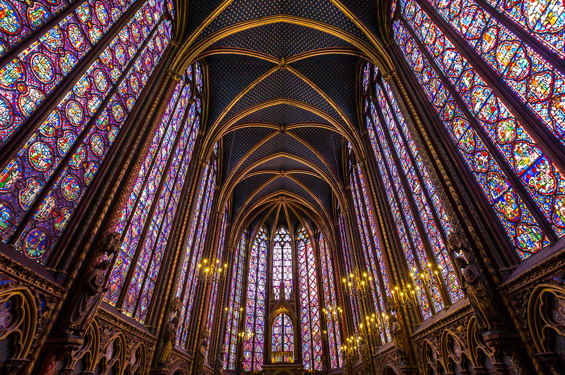 This place is definatly a must see if traveling to Paris. I've never see stained glass this bright and brilliant.