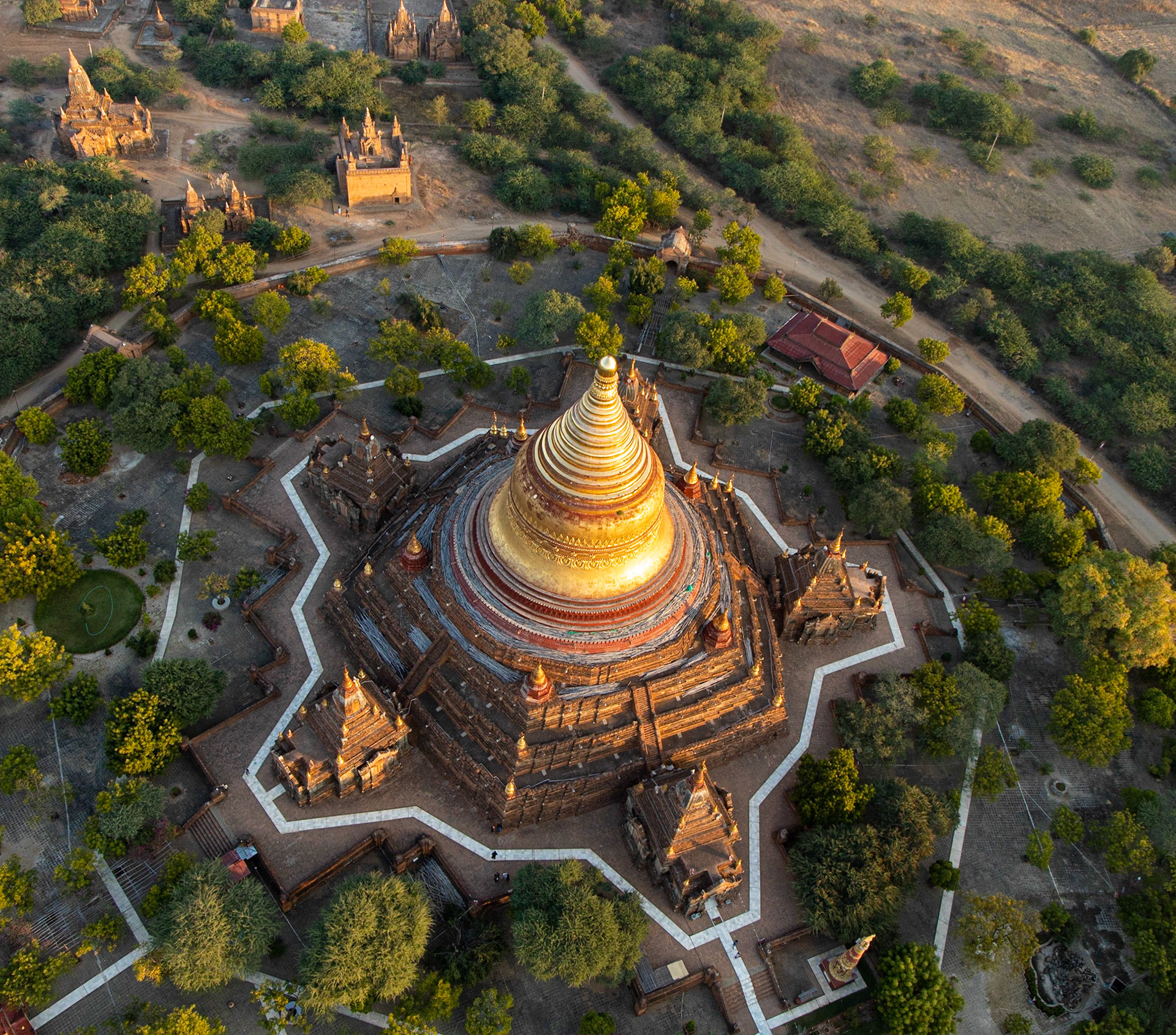 Dhammayazika Pagoda, Bagan, Myanmar