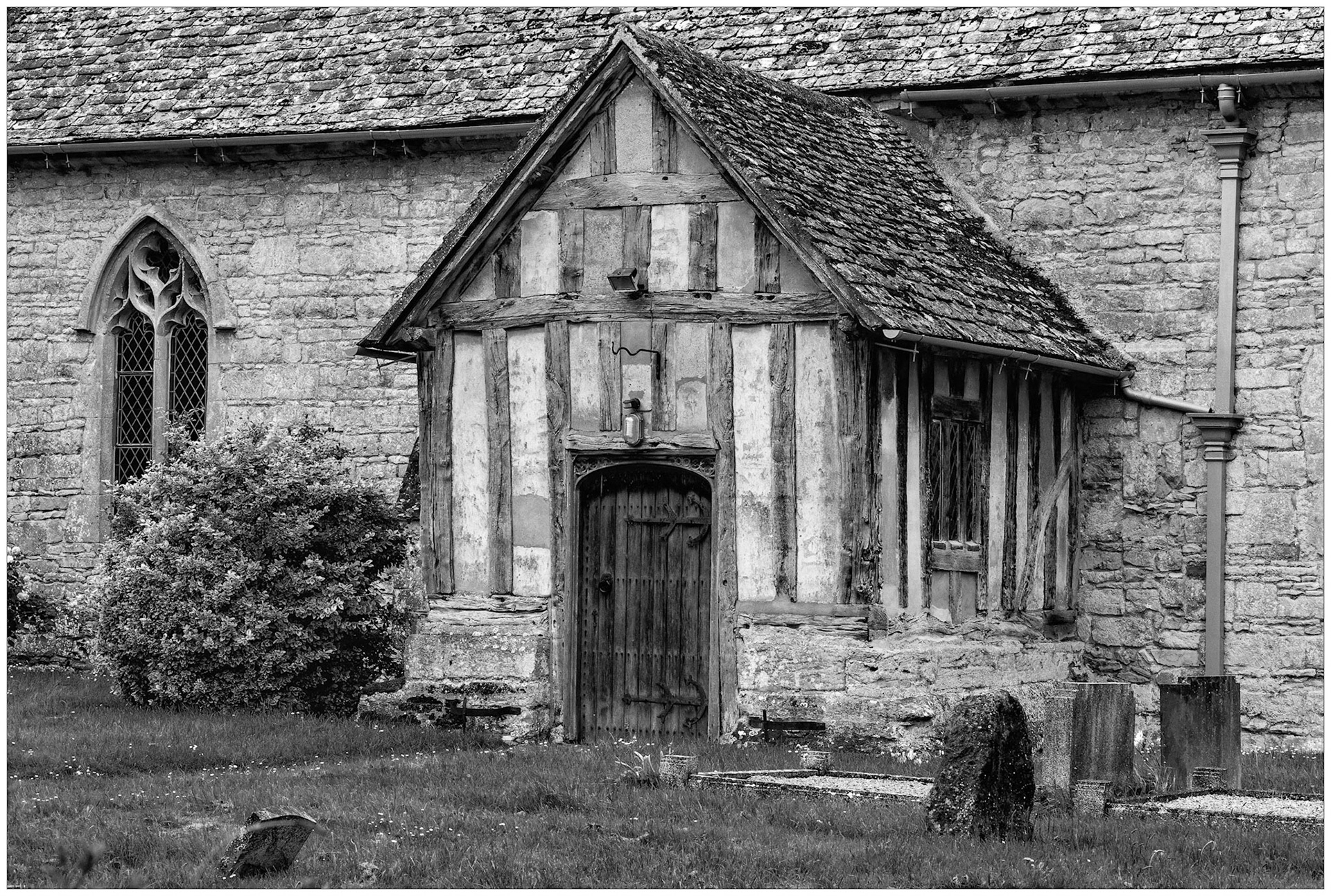 St. James' Church, Long Marston