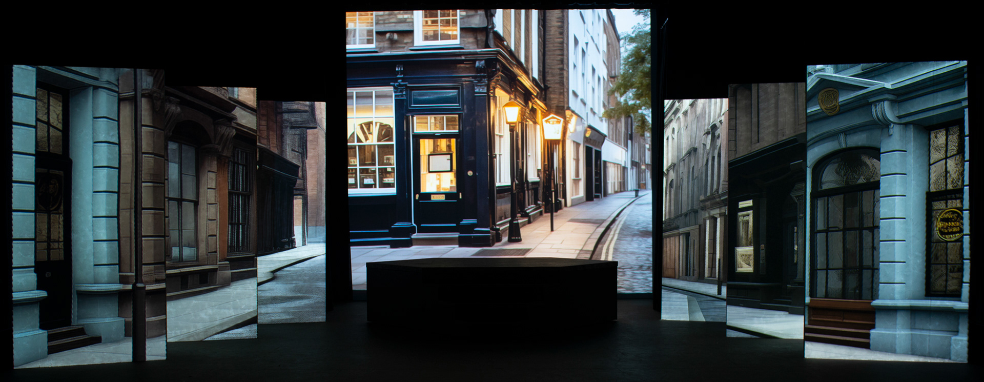 image of theatre projection - city streets