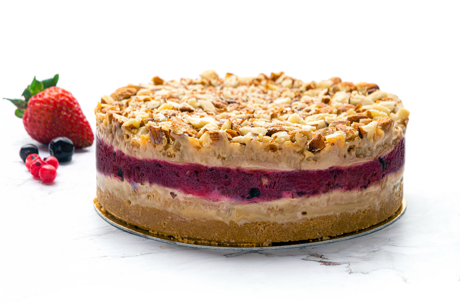 Torta Caluga Frutos Rojos