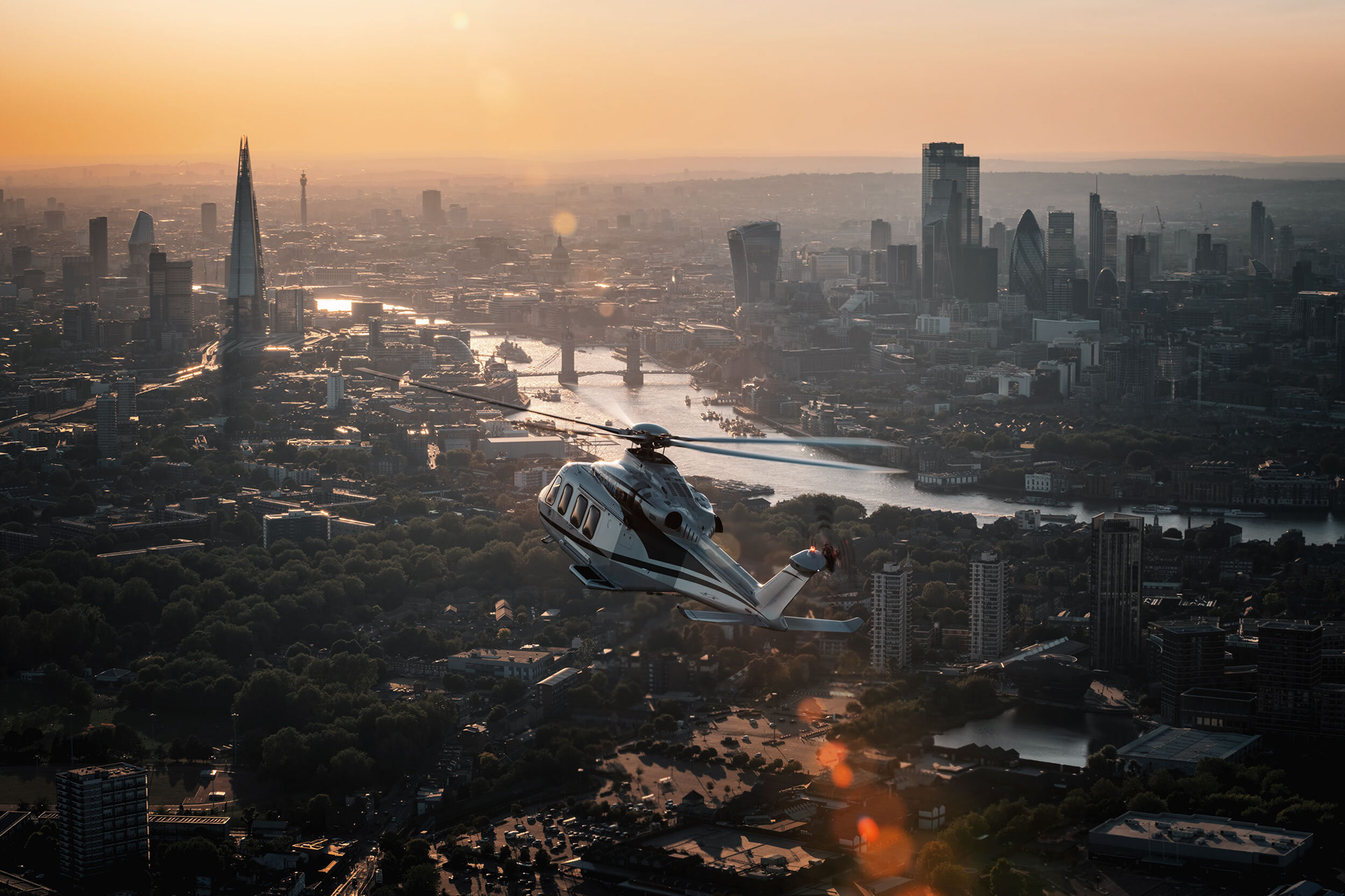 Leonardo AW139 over London
