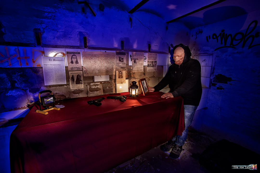 6.- En una recóndita estancia tiene su santuario, su refugio, sus recuerdos y sus hazañas. El rincón de los remordimientos...