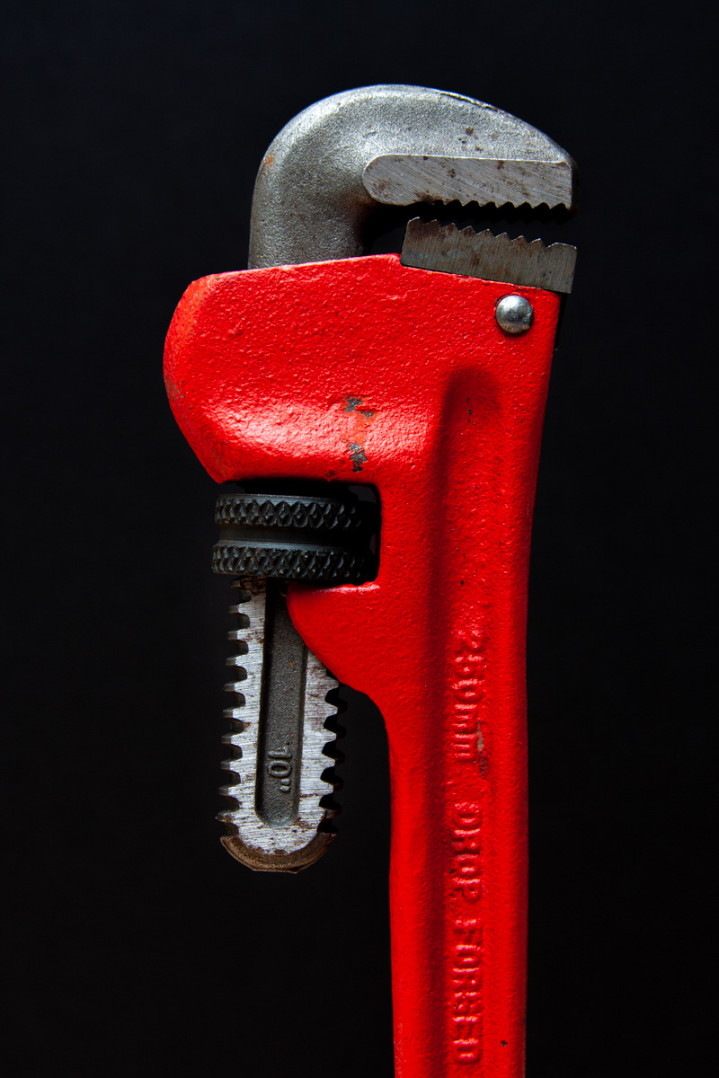 Monkey wrench