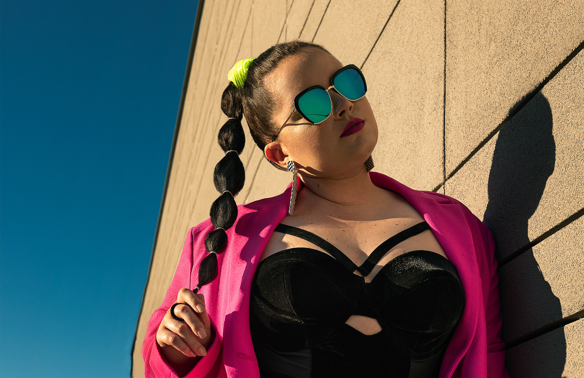 Model: @sarakinga, MUA: @saralaskamua