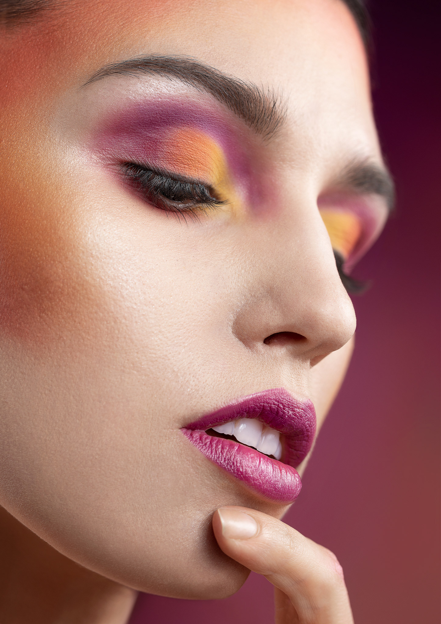 model: @aliceinweirdland_, MUA: @saralaskamua