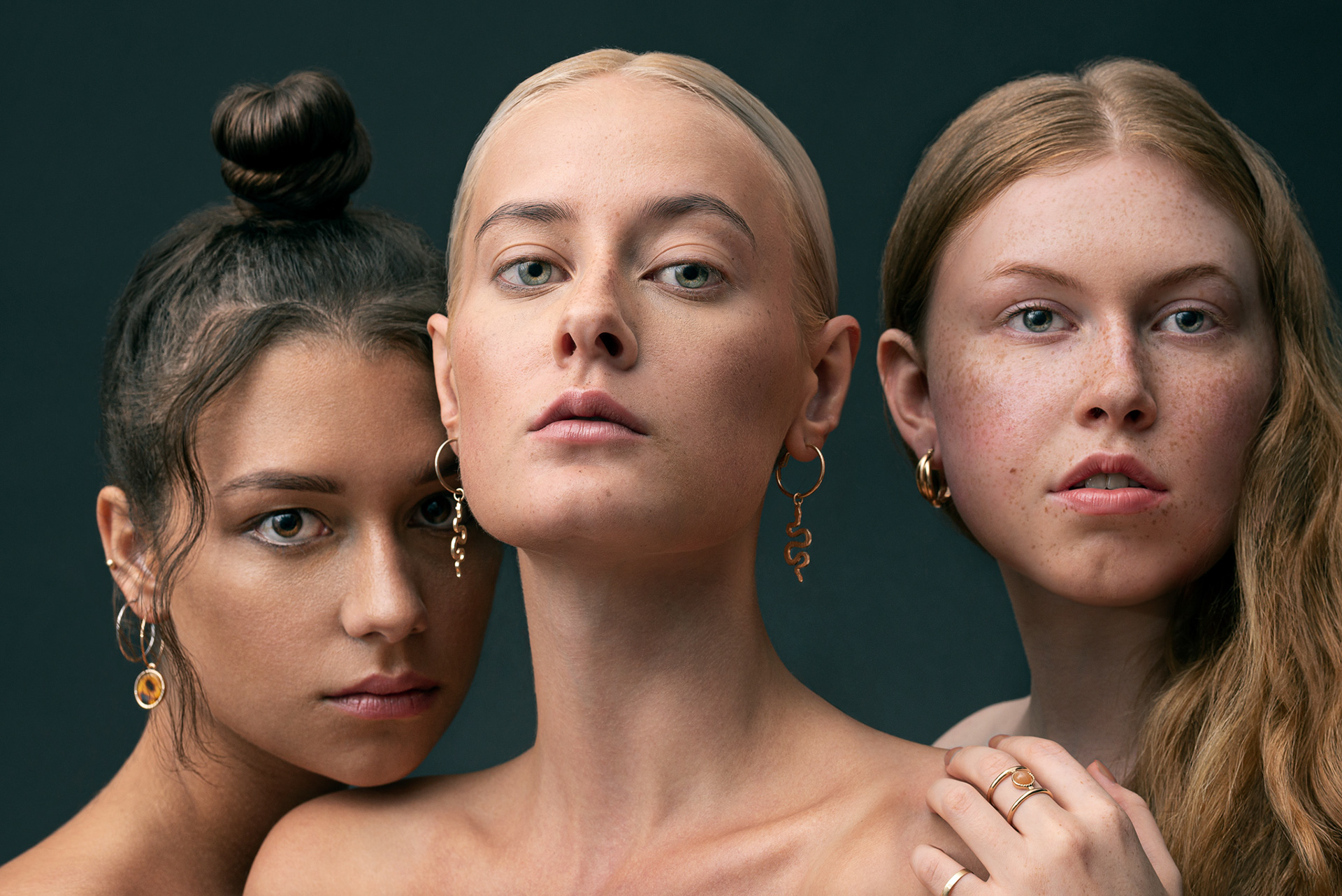 Models: Wiktoria Wójcikiewicz @littlebitblack, Magdalena Frost @_frostmagdalena, Aleksandra Słaby @aleslabo, HMUA: 1.4.1. Make-Up @1.4.1.makeup, Styling: Maja Malinowska @majkaaam