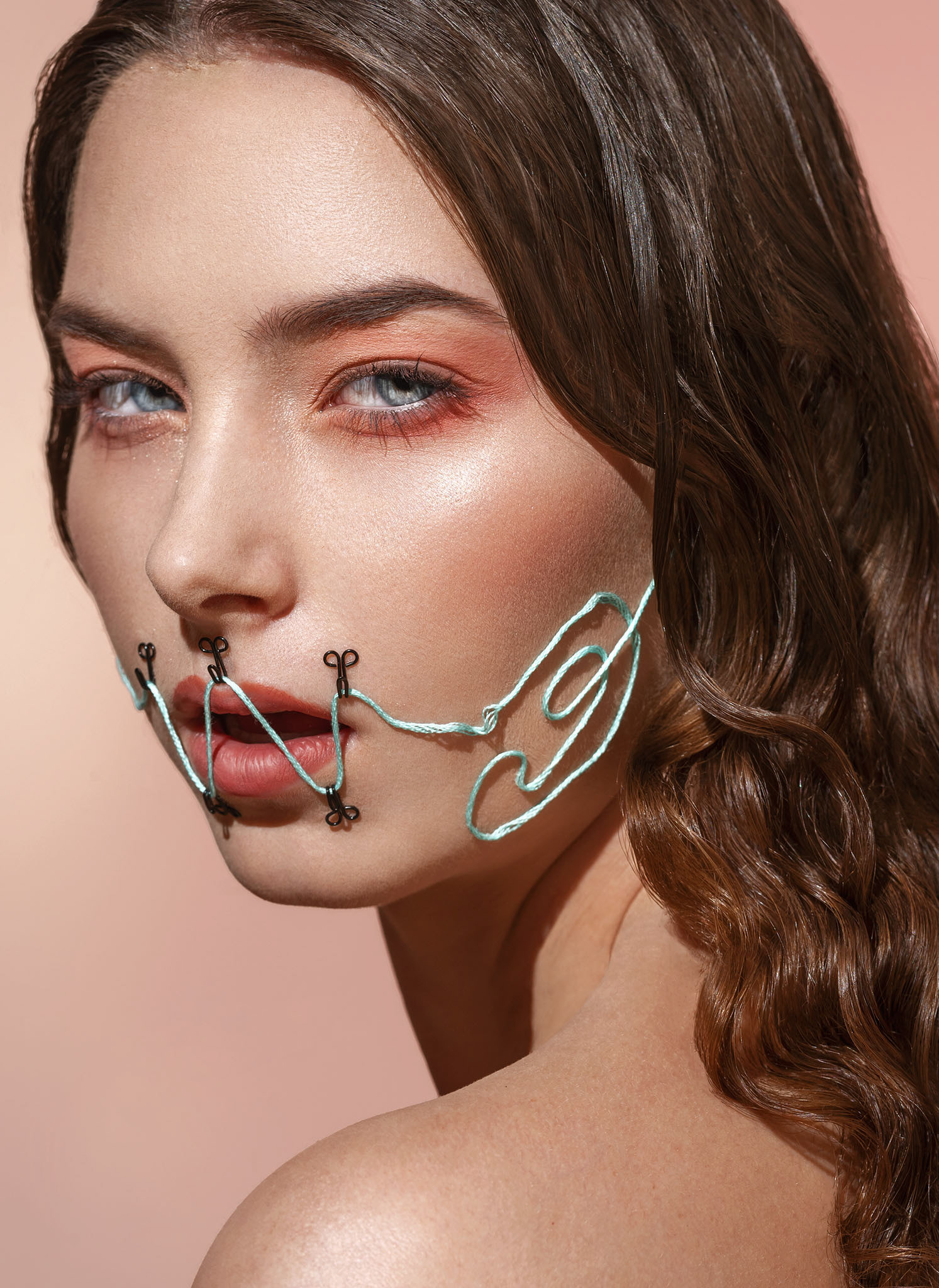 Pastel Entanglement | Model: Justyna Kozakowska @kozakowskaj, MUA: Sara Laska @saralaskamua