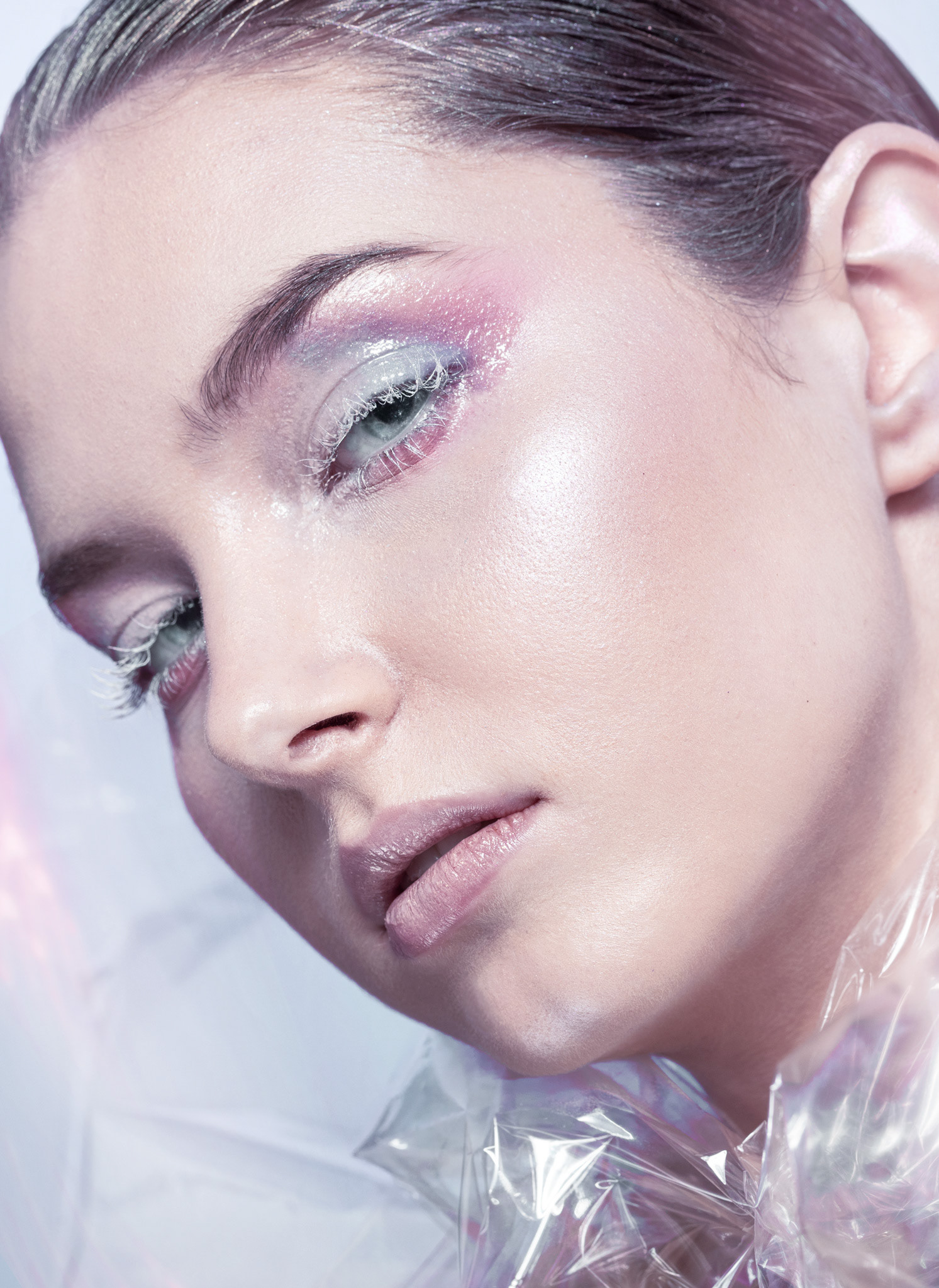 Iridescence | Model: Justyna Kozakowska @kozakowskaj, MUA: Sara Laska @saralaskamua