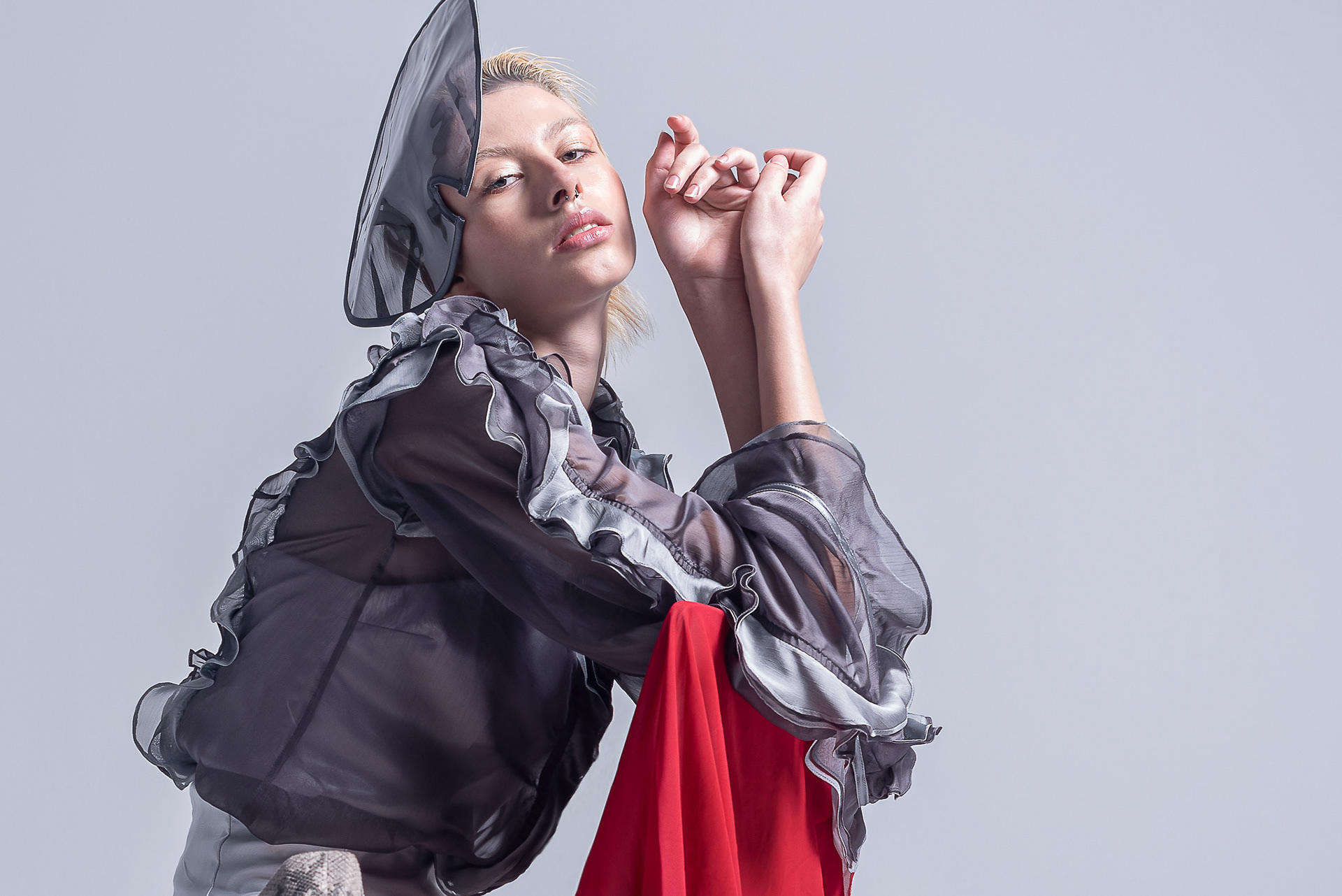 Model: Sonia @sonia_luczak @malvamodels | HMUA: Dawid Wieczorkowski @eyeofthedarkness_ | styling: Klaudyna Wójcik @style_sistars | Designer: Damian Głażewski @damianglazewski | Studio 57 @studio57.com.pl