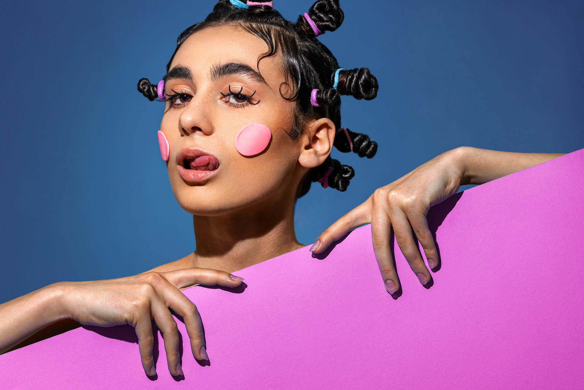 model: @czerly, MUA: @1.4.1.makeup